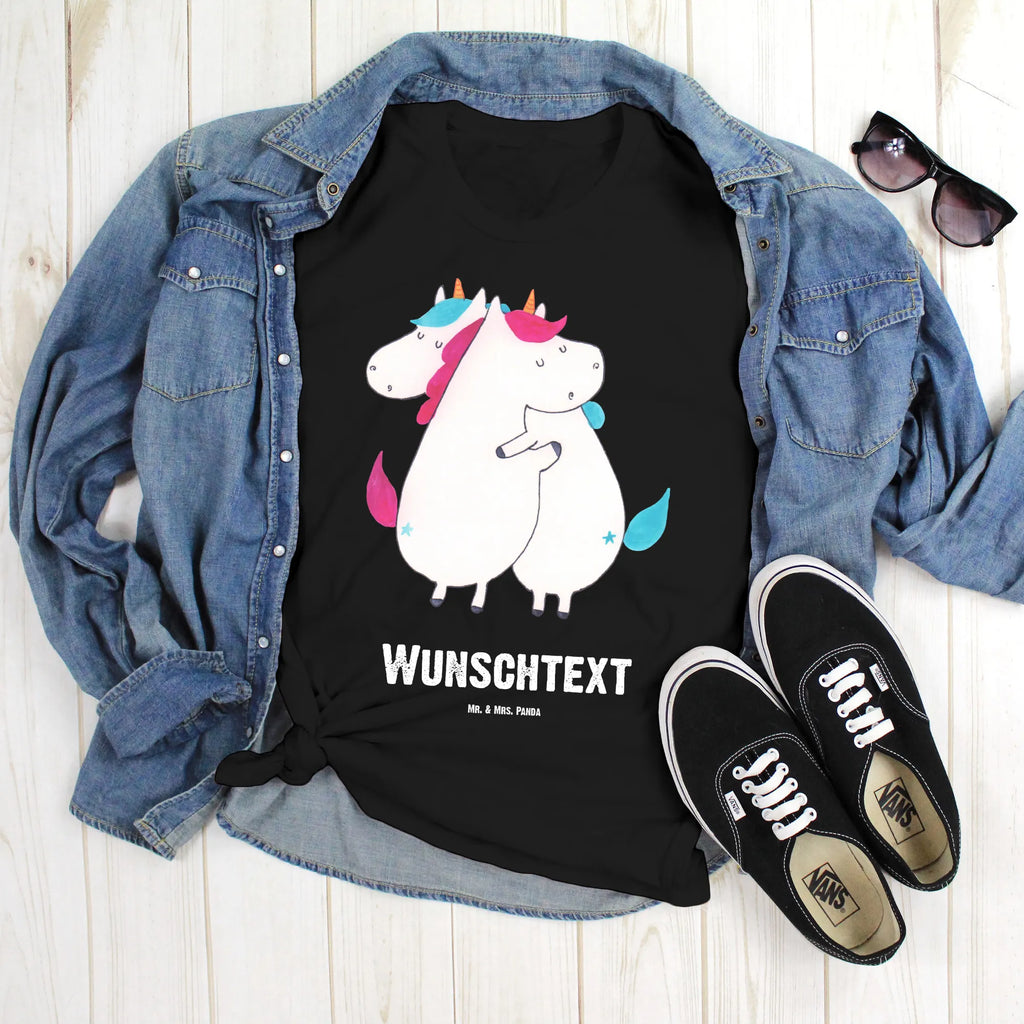 Personalisiertes T-Shirt Einhörner Umarmen T-Shirt Personalisiert, T-Shirt mit Namen, T-Shirt mit Aufruck, Männer, Frauen, Wunschtext, Bedrucken, Einhorn, Einhörner, Einhorn Deko, Unicorn, Freundinnen, Freundin, BFF, Schwester, Schwestern, Familie, Geschwister, Sister, Liebe