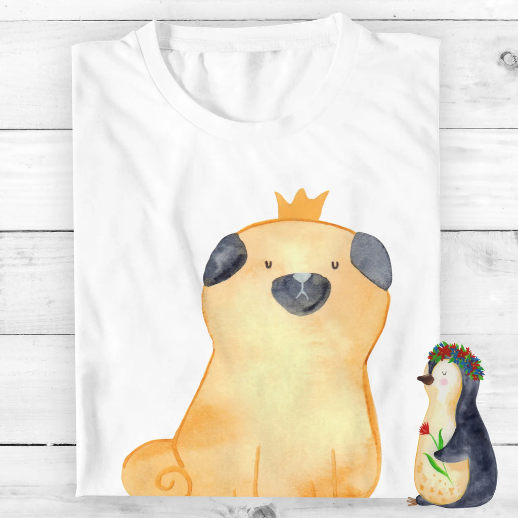 Personalisiertes T-Shirt Mops Krone T-Shirt Personalisiert, T-Shirt mit Namen, T-Shirt mit Aufruck, Männer, Frauen, Wunschtext, Bedrucken, Hund, Hundemotiv, Haustier, Hunderasse, Tierliebhaber, Hundebesitzer, Sprüche, Mops, allergisch, kinderlos, Hausregel, Hundebesitzer. Spruch, lustig