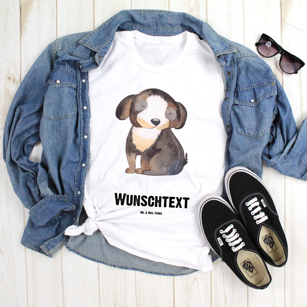 Personalisiertes T-Shirt Hund entspannt T-Shirt Personalisiert, T-Shirt mit Namen, T-Shirt mit Aufruck, Männer, Frauen, Wunschtext, Bedrucken, Hund, Hundemotiv, Haustier, Hunderasse, Tierliebhaber, Hundebesitzer, Sprüche, schwarzer Hund, Hundeliebe, Liebe, Hundeglück