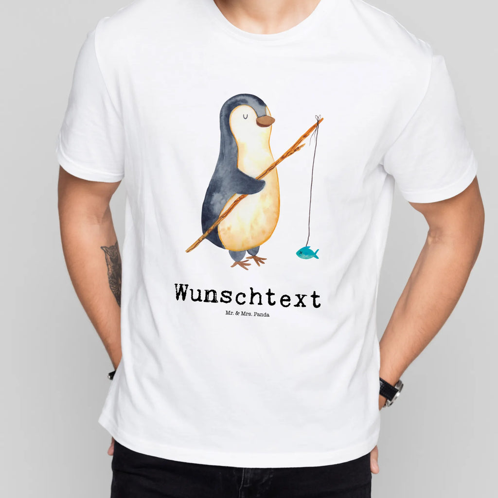 Personalisiertes T-Shirt Pinguin Angler T-Shirt Personalisiert, T-Shirt mit Namen, T-Shirt mit Aufruck, Männer, Frauen, Wunschtext, Bedrucken, Pinguin, Pinguine, Angeln, Angler, Tagträume, Hobby, Plan, Planer, Tagesplan, Neustart, Motivation, Geschenk, Freundinnen, Geschenkidee, Urlaub, Wochenende