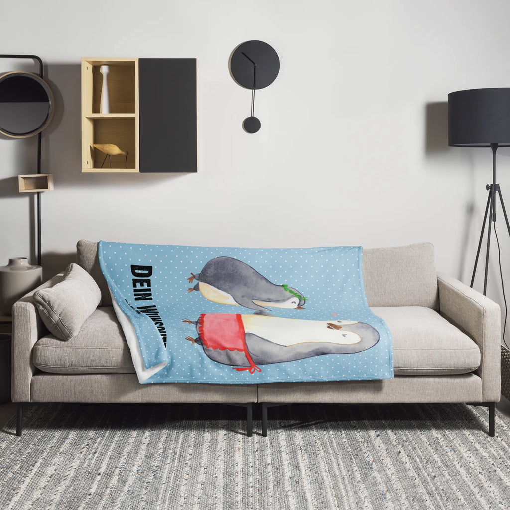 Personalisierte Decke Pinguin mit Kind Personalisierte Decke, Decke mit Namen, Kuscheldecke mit Namen, Decke bedrucken, Kuscheldecke bedrucken, Familie, Vatertag, Muttertag, Bruder, Schwester, Mama, Papa, Oma, Opa, Geschenk, Mami, Mutti, Mutter, Geburststag