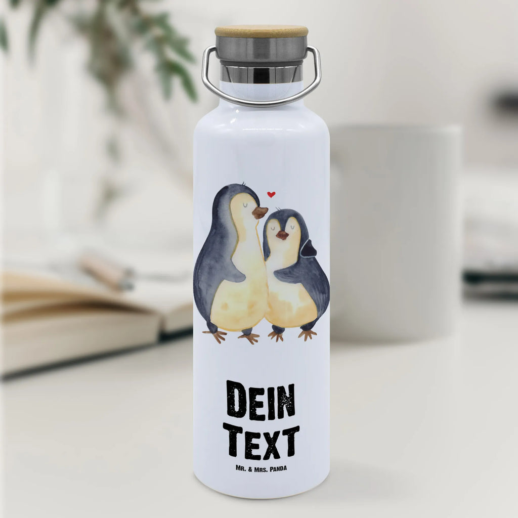 Personalisierte Trinkflasche Pinguin umarmend Personalisierte Trinkflasche, Trinkflasche mit Namen, Trinkflasche bedrucken, Flasche personalisiert, Trinkflasch mit Aufdruck, Trinkflasche Werbegeschenk, Namensaufdruck Trinkflasche, Sportflasche personalisiert, Trinkflasche Sport, Pinguin, Liebe, Liebespaar, Liebesbeweis, Liebesgeschenk, Verlobung, Jahrestag, Hochzeitstag, Hochzeit, Hochzeitsgeschenk