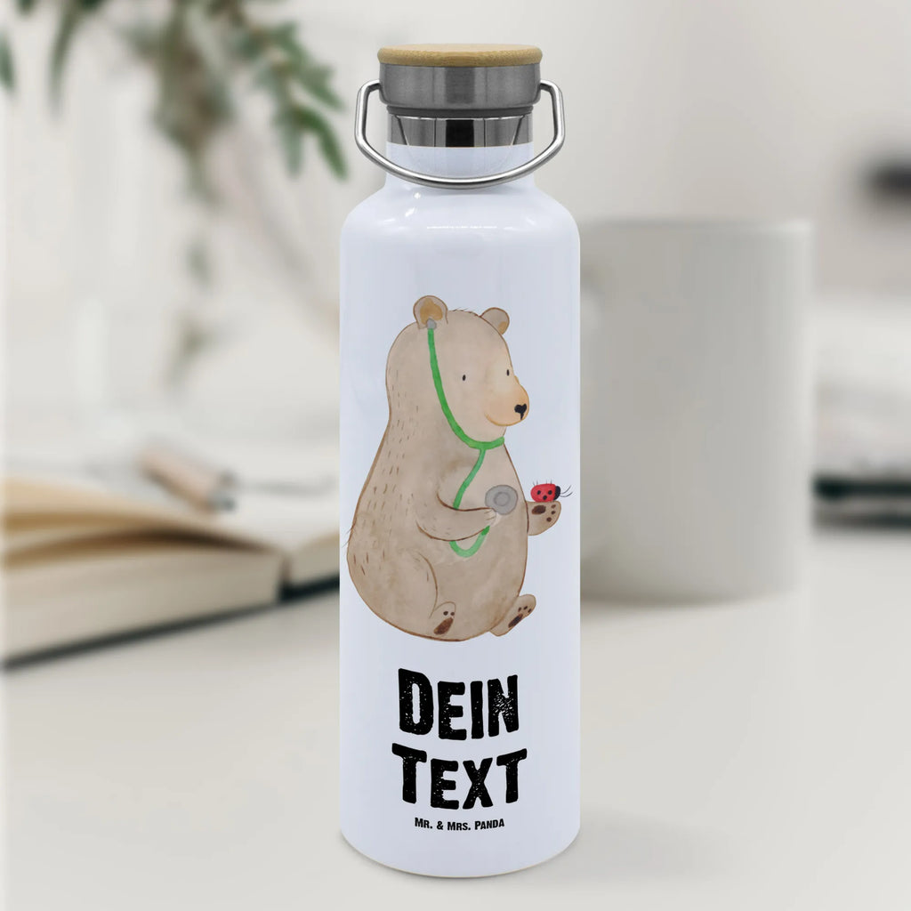 Personalisierte Trinkflasche Bär Arzt Personalisierte Trinkflasche, Trinkflasche mit Namen, Trinkflasche bedrucken, Flasche personalisiert, Trinkflasch mit Aufdruck, Trinkflasche Werbegeschenk, Namensaufdruck Trinkflasche, Sportflasche personalisiert, Trinkflasche Sport, Bär, Teddy, Teddybär, Arzt, Ärztin, Doktor, Professor, Doktorin, Professorin