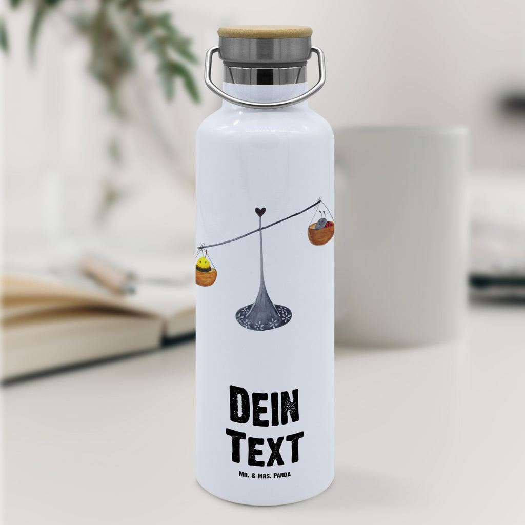 Personalisierte Trinkflasche Sternzeichen Waage Personalisierte Trinkflasche, Trinkflasche mit Namen, Trinkflasche bedrucken, Flasche personalisiert, Trinkflasch mit Aufdruck, Trinkflasche Werbegeschenk, Namensaufdruck Trinkflasche, Sportflasche personalisiert, Trinkflasche Sport, Tierkreiszeichen, Sternzeichen, Horoskop, Astrologie, Aszendent, Waage, Waage Geschenk, Waage Sternzeichen, Geschenk Oktober, Geschenk September, Geburtstag Oktober, Geburtstag September, Gleichgewicht, Marienkäfer, Hummel, Biene