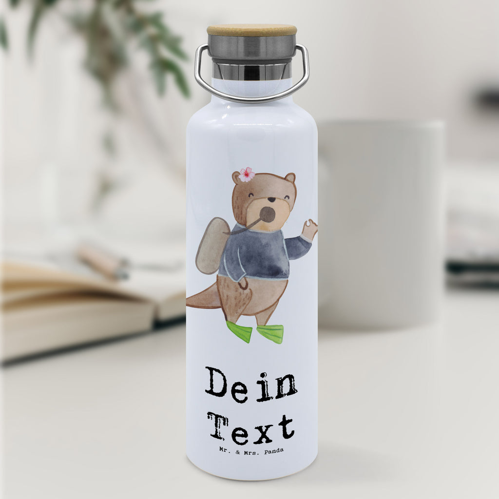 Personalisierte Trinkflasche Tauchlehrerin mit Herz Personalisierte Trinkflasche, Trinkflasche mit Namen, Trinkflasche bedrucken, Flasche personalisiert, Trinkflasch mit Aufdruck, Trinkflasche Werbegeschenk, Namensaufdruck Trinkflasche, Sportflasche personalisiert, Trinkflasche Sport, Beruf, Ausbildung, Jubiläum, Abschied, Rente, Kollege, Kollegin, Geschenk, Schenken, Arbeitskollege, Mitarbeiter, Firma, Danke, Dankeschön