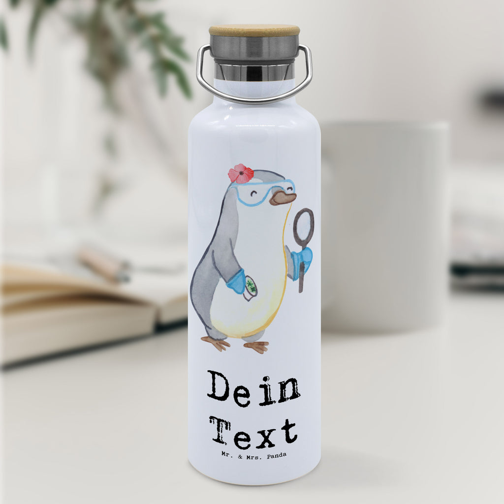 Personalisierte Trinkflasche Wissenschaftlerin mit Herz Personalisierte Trinkflasche, Trinkflasche mit Namen, Trinkflasche bedrucken, Flasche personalisiert, Trinkflasch mit Aufdruck, Trinkflasche Werbegeschenk, Namensaufdruck Trinkflasche, Sportflasche personalisiert, Trinkflasche Sport, Beruf, Ausbildung, Jubiläum, Abschied, Rente, Kollege, Kollegin, Geschenk, Schenken, Arbeitskollege, Mitarbeiter, Firma, Danke, Dankeschön, Wissenschaftlerin, Forscherin, Akademikerin, Universität, Forschungseinrichtung