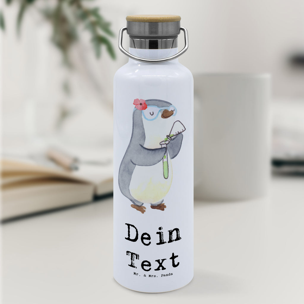 Personalisierte Trinkflasche Chemikerin mit Herz Personalisierte Trinkflasche, Trinkflasche mit Namen, Trinkflasche bedrucken, Flasche personalisiert, Trinkflasch mit Aufdruck, Trinkflasche Werbegeschenk, Namensaufdruck Trinkflasche, Sportflasche personalisiert, Trinkflasche Sport, Beruf, Ausbildung, Jubiläum, Abschied, Rente, Kollege, Kollegin, Geschenk, Schenken, Arbeitskollege, Mitarbeiter, Firma, Danke, Dankeschön, Chemikerin, Chemielaborantin, Naturwissenschaftlerin, Labor, Studium, Forschung, Wissenschaftlerin