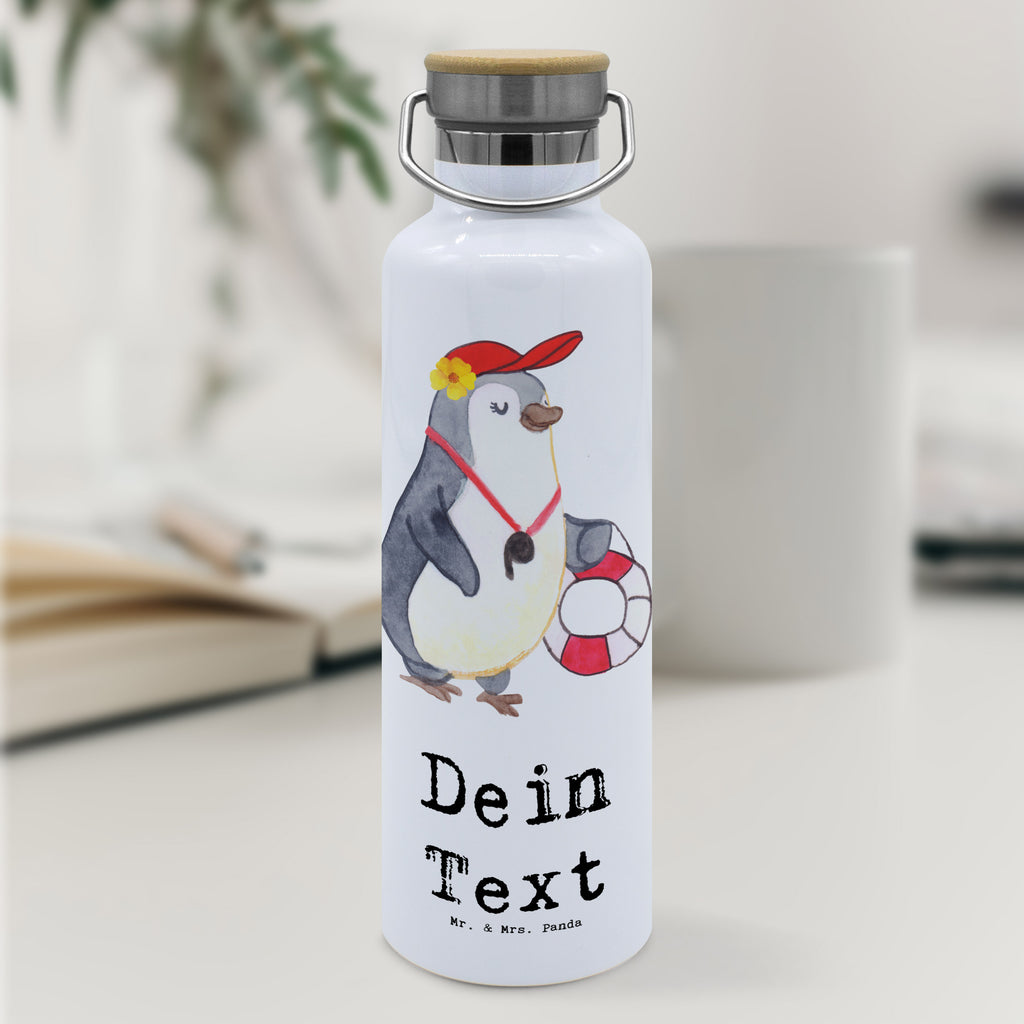 Personalisierte Trinkflasche Bademeisterin mit Herz Personalisierte Trinkflasche, Trinkflasche mit Namen, Trinkflasche bedrucken, Flasche personalisiert, Trinkflasch mit Aufdruck, Trinkflasche Werbegeschenk, Namensaufdruck Trinkflasche, Sportflasche personalisiert, Trinkflasche Sport, Beruf, Ausbildung, Jubiläum, Abschied, Rente, Kollege, Kollegin, Geschenk, Schenken, Arbeitskollege, Mitarbeiter, Firma, Danke, Dankeschön, Bademeisterin, Rettungsschwimmerin, Schwimmmeisterin, Schwimmbad, Freibad, Badeanstalt, Schwimmverein, Schwimmschule