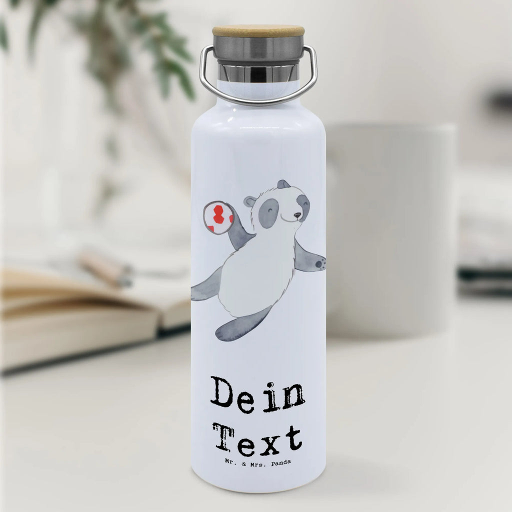 Personalisierte Trinkflasche Panda Handball spielen Personalisierte Trinkflasche, Trinkflasche mit Namen, Trinkflasche bedrucken, Flasche personalisiert, Trinkflasch mit Aufdruck, Trinkflasche Werbegeschenk, Namensaufdruck Trinkflasche, Sportflasche personalisiert, Trinkflasche Sport, Geschenk, Sport, Sportart, Hobby, Schenken, Danke, Dankeschön, Auszeichnung, Gewinn, Sportler, Handball spielen, Handball Turnier, Handball Club, Handball Verein