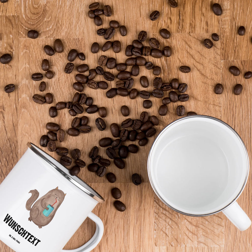 Personalisierte Emaille Tasse Katze Dose Emaille Tasse personalisiert, Emaille Tasse mit Namen, Campingtasse personalisiert, Namenstasse, Campingtasse bedrucken, Campinggeschirr personalsisert, tasse mit namen, personalisierte tassen, personalisierte tasse, tasse selbst gestalten, tasse bedrucken, tassen bedrucken, Katze, Katzenmotiv, Katzenfan, Katzendeko, Katzenfreund, Katzenliebhaber, Katzenprodukte, Katzenartikel, Katzenaccessoires, Katzensouvenirs, Katzenliebhaberprodukte, Katzenmotive, Katzen, Kater, Mietze, Cat, Cats, Katzenhalter, Katzenbesitzerin, Haustier, Futter, Katzenfutter