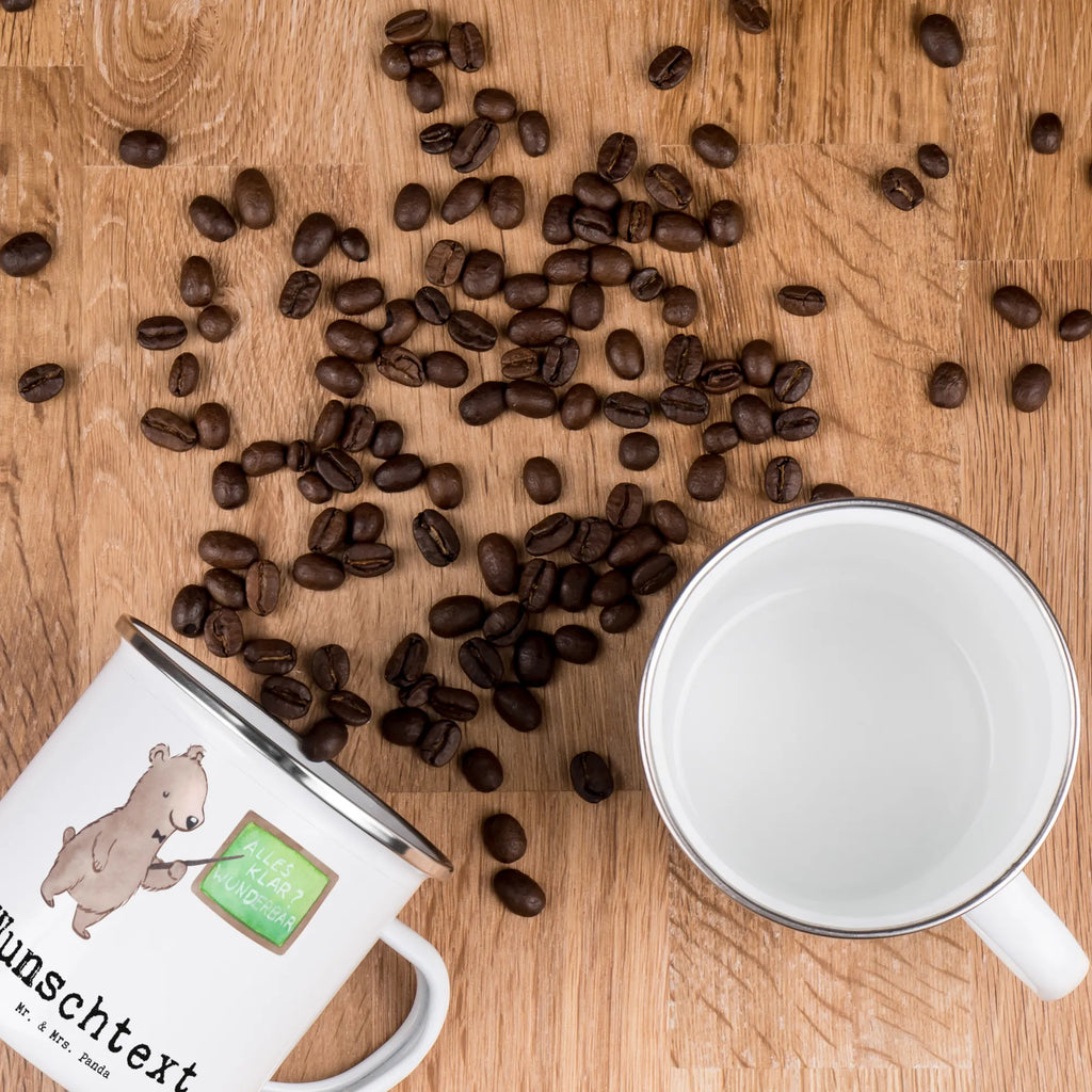 Personalisierte Emaille Tasse Kunstlehrer mit Herz Emaille Tasse personalisiert, Emaille Tasse mit Namen, Campingtasse personalisiert, Namenstasse, Campingtasse bedrucken, Campinggeschirr personalsisert, tasse mit namen, personalisierte tassen, personalisierte tasse, tasse selbst gestalten, tasse bedrucken, tassen bedrucken, Beruf, Ausbildung, Jubiläum, Abschied, Rente, Kollege, Kollegin, Geschenk, Schenken, Arbeitskollege, Mitarbeiter, Firma, Danke, Dankeschön, Kunstlehrer, Kunstunterricht, Kunstschule