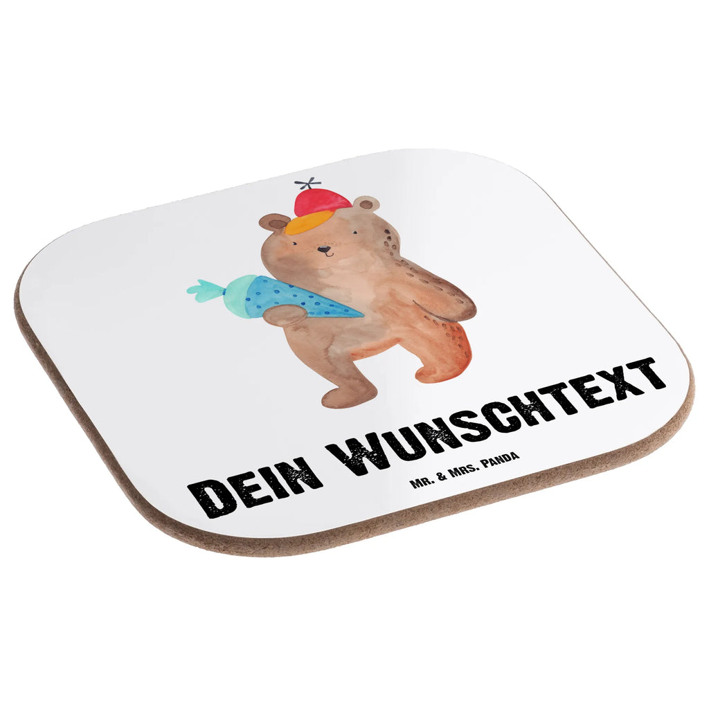 Personalisierte Untersetzer Bär mit Schultüte Personalisierte Untersetzer, PErsonalisierte Bierdeckel, Personalisierte Glasuntersetzer, Peronalisierte Untersetzer Gläser, Personalisiert Getränkeuntersetzer, Untersetzer mit Namen, Bedrucken, Personalisieren, Namensaufdruck, Bär, Teddy, Teddybär, Bär Motiv, Schultüte, Erster Schultag Geschenk, Einschulung Geschenk, Schule Geschenk, Grundschule, Schulanfang, Schulbeginn