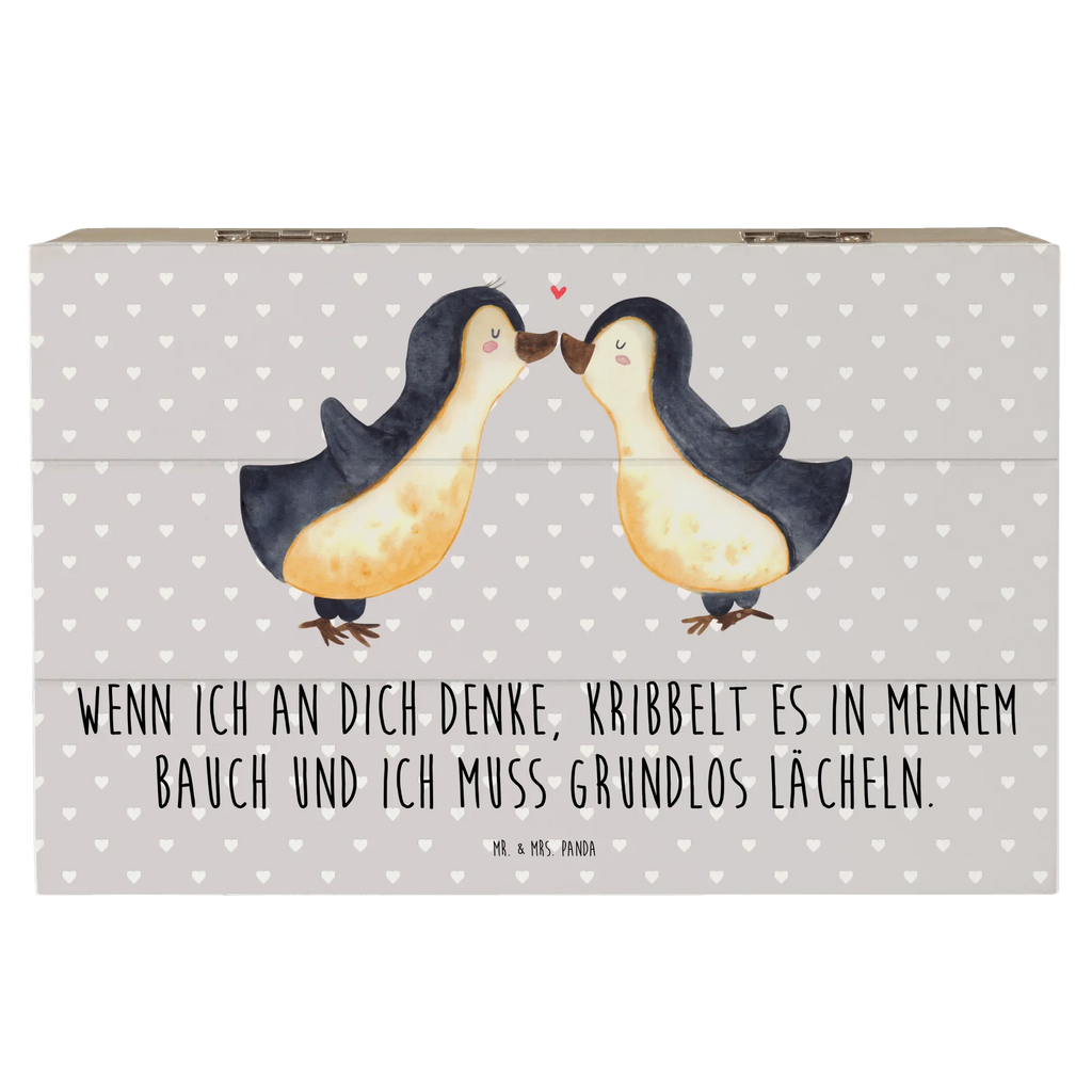 Holzkiste Pinguine Kuss Holzkiste, Kiste, Schatzkiste, Truhe, Schatulle, XXL, Erinnerungsbox, Erinnerungskiste, Dekokiste, Aufbewahrungsbox, Geschenkbox, Geschenkdose, Liebe, Partner, Freund, Freundin, Ehemann, Ehefrau, Heiraten, Verlobung, Heiratsantrag, Liebesgeschenk, Jahrestag, Hocheitstag, Valentinstag, Geschenk für Frauen, Hochzeitstag, Mitbringsel, Geschenk für Freundin, Geschenk für Partner, Liebesbeweis, für Männer, für Ehemann