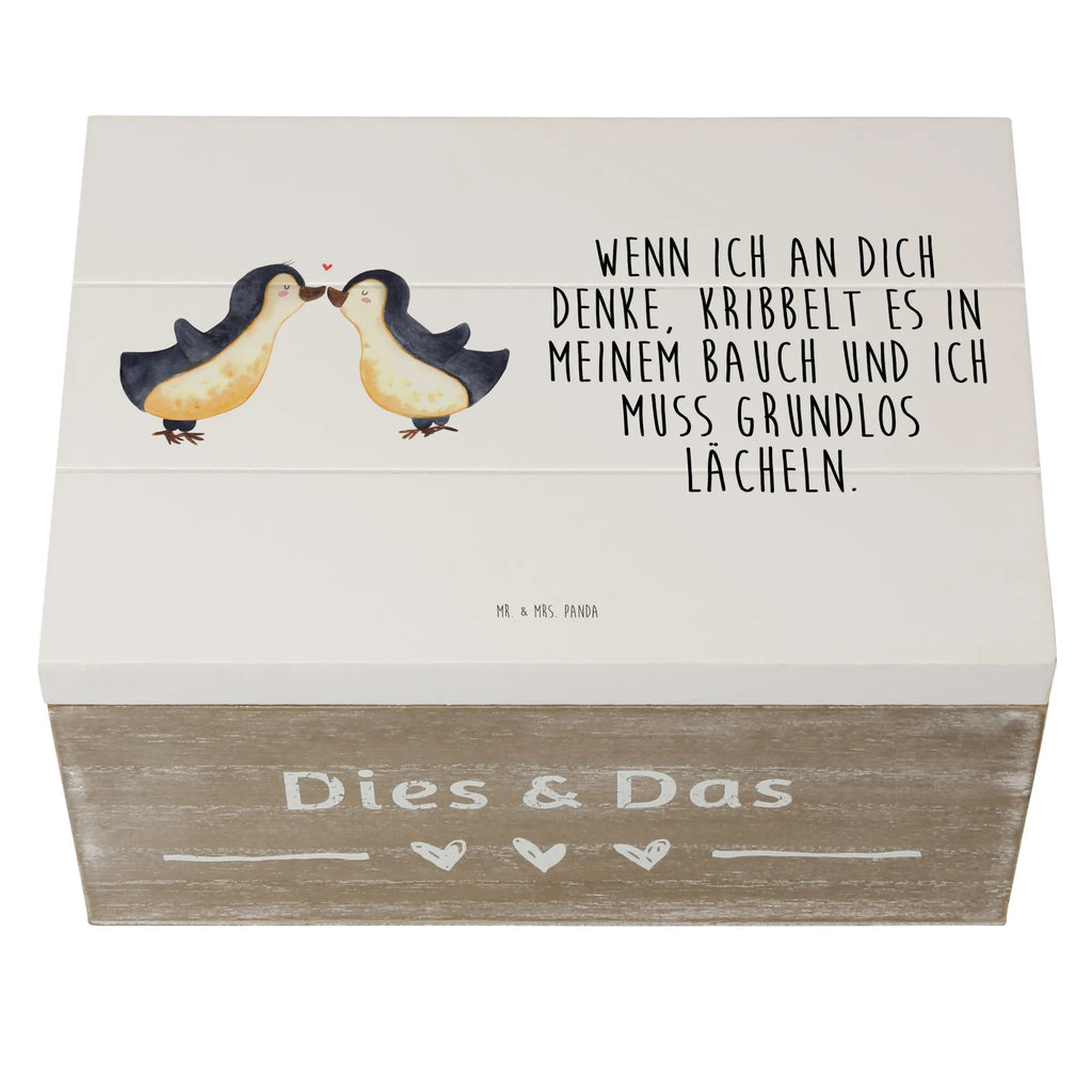 Holzkiste Pinguine Kuss Holzkiste, Kiste, Schatzkiste, Truhe, Schatulle, XXL, Erinnerungsbox, Erinnerungskiste, Dekokiste, Aufbewahrungsbox, Geschenkbox, Geschenkdose, Liebe, Partner, Freund, Freundin, Ehemann, Ehefrau, Heiraten, Verlobung, Heiratsantrag, Liebesgeschenk, Jahrestag, Hocheitstag, Valentinstag, Geschenk für Frauen, Hochzeitstag, Mitbringsel, Geschenk für Freundin, Geschenk für Partner, Liebesbeweis, für Männer, für Ehemann