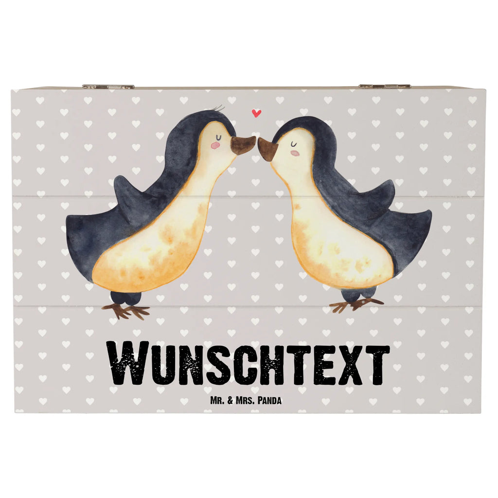 Personalisierte Holzkiste Pinguine Kuss Holzkiste mit Namen, Kiste mit Namen, Schatzkiste mit Namen, Truhe mit Namen, Schatulle mit Namen, Erinnerungsbox mit Namen, Erinnerungskiste, mit Namen, Dekokiste mit Namen, Aufbewahrungsbox mit Namen, Holzkiste Personalisiert, Kiste Personalisiert, Schatzkiste Personalisiert, Truhe Personalisiert, Schatulle Personalisiert, Erinnerungsbox Personalisiert, Erinnerungskiste Personalisiert, Dekokiste Personalisiert, Aufbewahrungsbox Personalisiert, Geschenkbox personalisiert, GEschenkdose personalisiert, Liebe, Partner, Freund, Freundin, Ehemann, Ehefrau, Heiraten, Verlobung, Heiratsantrag, Liebesgeschenk, Jahrestag, Hocheitstag, Valentinstag, Geschenk für Frauen, Hochzeitstag, Mitbringsel, Geschenk für Freundin, Geschenk für Partner, Liebesbeweis, für Männer, für Ehemann