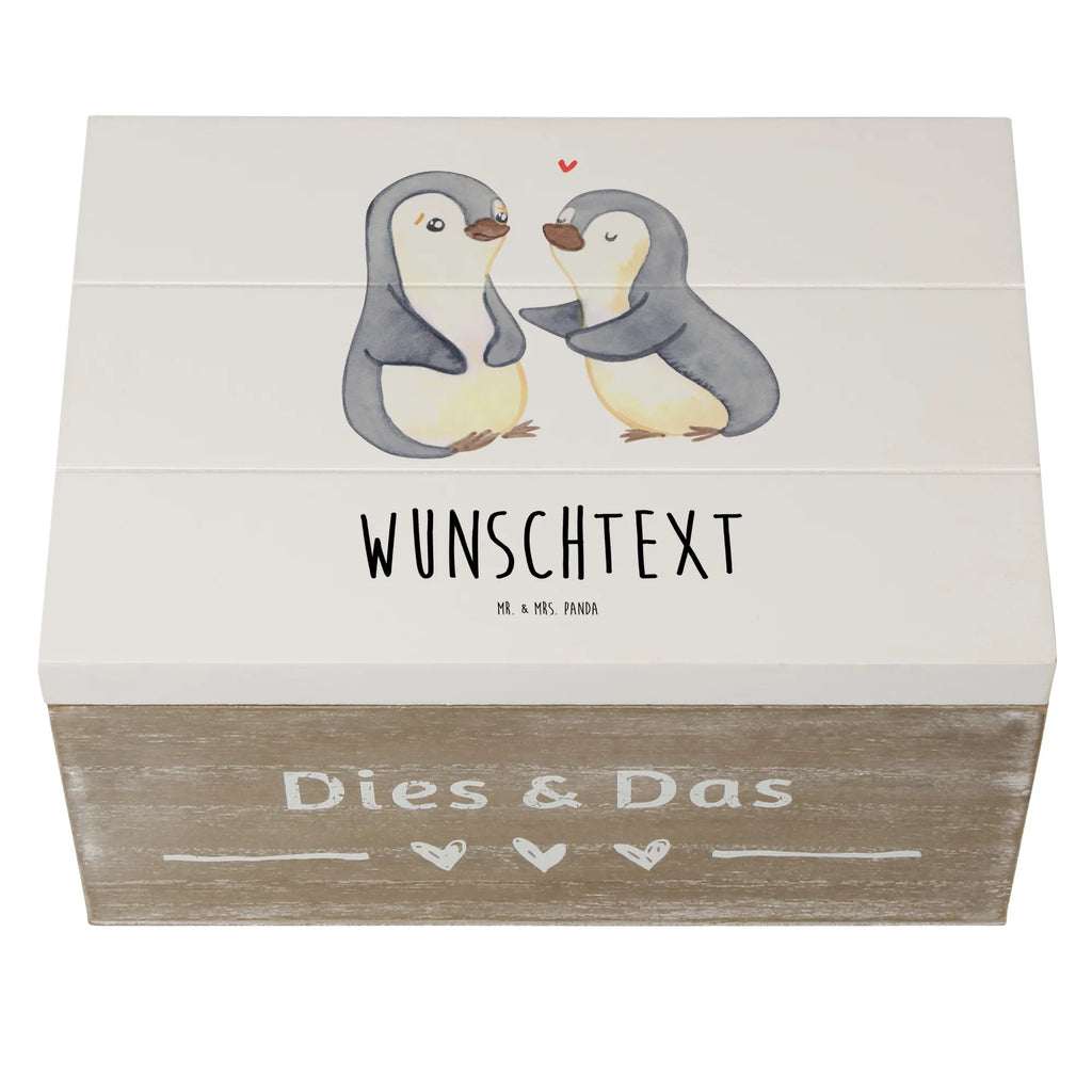 Personalisierte Holzkiste Pinguine trösten Holzkiste mit Namen, Kiste mit Namen, Schatzkiste mit Namen, Truhe mit Namen, Schatulle mit Namen, Erinnerungsbox mit Namen, Erinnerungskiste, mit Namen, Dekokiste mit Namen, Aufbewahrungsbox mit Namen, Holzkiste Personalisiert, Kiste Personalisiert, Schatzkiste Personalisiert, Truhe Personalisiert, Schatulle Personalisiert, Erinnerungsbox Personalisiert, Erinnerungskiste Personalisiert, Dekokiste Personalisiert, Aufbewahrungsbox Personalisiert, Geschenkbox personalisiert, GEschenkdose personalisiert, Liebe, Partner, Freund, Freundin, Ehemann, Ehefrau, Heiraten, Verlobung, Heiratsantrag, Liebesgeschenk, Jahrestag, Hocheitstag, Valentinstag, Geschenk für Frauen, Hochzeitstag, Mitbringsel, Geschenk für Freundin, Geschenk für Partner, Liebesbeweis, für Männer, für Ehemann