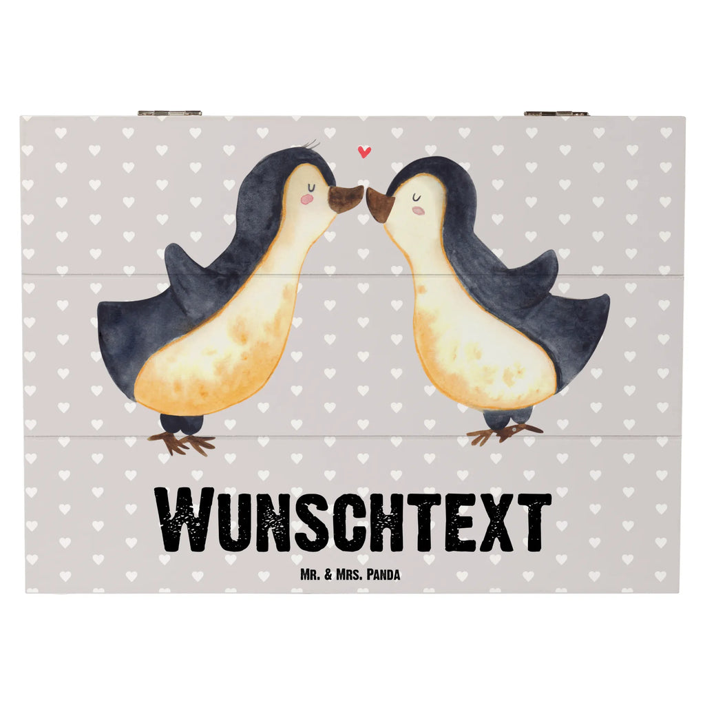 Personalisierte Holzkiste Pinguine Kuss Holzkiste mit Namen, Kiste mit Namen, Schatzkiste mit Namen, Truhe mit Namen, Schatulle mit Namen, Erinnerungsbox mit Namen, Erinnerungskiste, mit Namen, Dekokiste mit Namen, Aufbewahrungsbox mit Namen, Holzkiste Personalisiert, Kiste Personalisiert, Schatzkiste Personalisiert, Truhe Personalisiert, Schatulle Personalisiert, Erinnerungsbox Personalisiert, Erinnerungskiste Personalisiert, Dekokiste Personalisiert, Aufbewahrungsbox Personalisiert, Geschenkbox personalisiert, GEschenkdose personalisiert, Liebe, Partner, Freund, Freundin, Ehemann, Ehefrau, Heiraten, Verlobung, Heiratsantrag, Liebesgeschenk, Jahrestag, Hocheitstag, Valentinstag, Geschenk für Frauen, Hochzeitstag, Mitbringsel, Geschenk für Freundin, Geschenk für Partner, Liebesbeweis, für Männer, für Ehemann