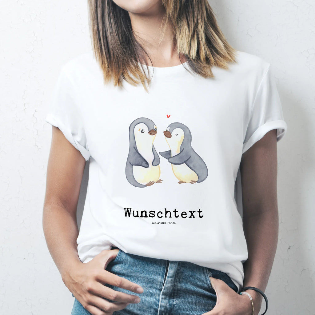 Personalisiertes T-Shirt Pinguine trösten T-Shirt Personalisiert, T-Shirt mit Namen, T-Shirt mit Aufruck, Männer, Frauen, Liebe, Partner, Freund, Freundin, Ehemann, Ehefrau, Heiraten, Verlobung, Heiratsantrag, Liebesgeschenk, Jahrestag, Hocheitstag, Valentinstag, Geschenk für Frauen, Hochzeitstag, Mitbringsel, Geschenk für Freundin, Geschenk für Partner, Liebesbeweis, für Männer, für Ehemann