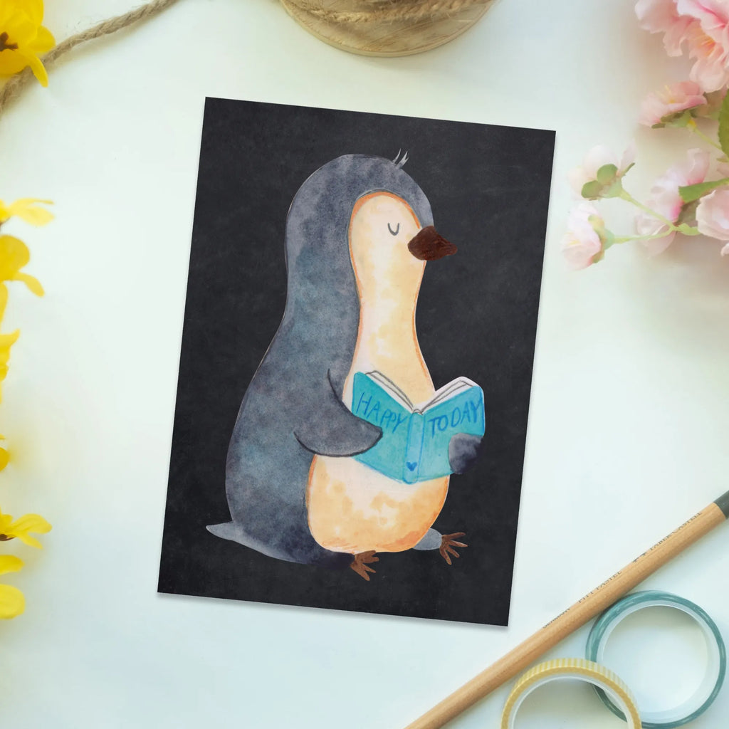 Postkarte Pinguin Buch Postkarte, Karte, Geschenkkarte, Grußkarte, Einladung, Ansichtskarte, Geburtstagskarte, Einladungskarte, Dankeskarte, Ansichtskarten, Einladung Geburtstag, Einladungskarten Geburtstag, Pinguin, Pinguine, Buch, Lesen, Bücherwurm, Nichtstun, Faulenzen, Ferien, Urlaub, Freizeit