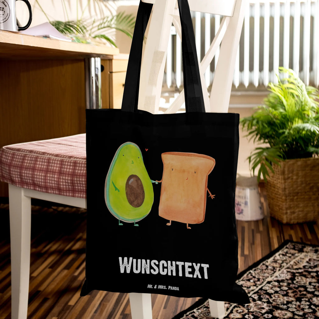 Personalisierte Tragetasche Avocado + Toast Personalisierte Beuteltasche, Personalisierter Beutel, Personalisierte Einkaufstasche, Personalisierter Jutebeutel, Personalisierter Stoffbeutel, Tragetasche mit Namen, Einkaufstasche mit Namen, Stoffbeutel mit Namen, Personalisierte Tasche, Personalisierte Jutetasche, Personalisierte Kindergartentasche, Avocado, Veggie, Vegan, Gesund, Toast, Toastbrot, Liebespaar, Pärchen, Freund, Freundin, Verlobt, Verlobungsparty, Hochzeit, Hochzeitsgeschenk, Jahrestag, Jahrestagsgeschenk