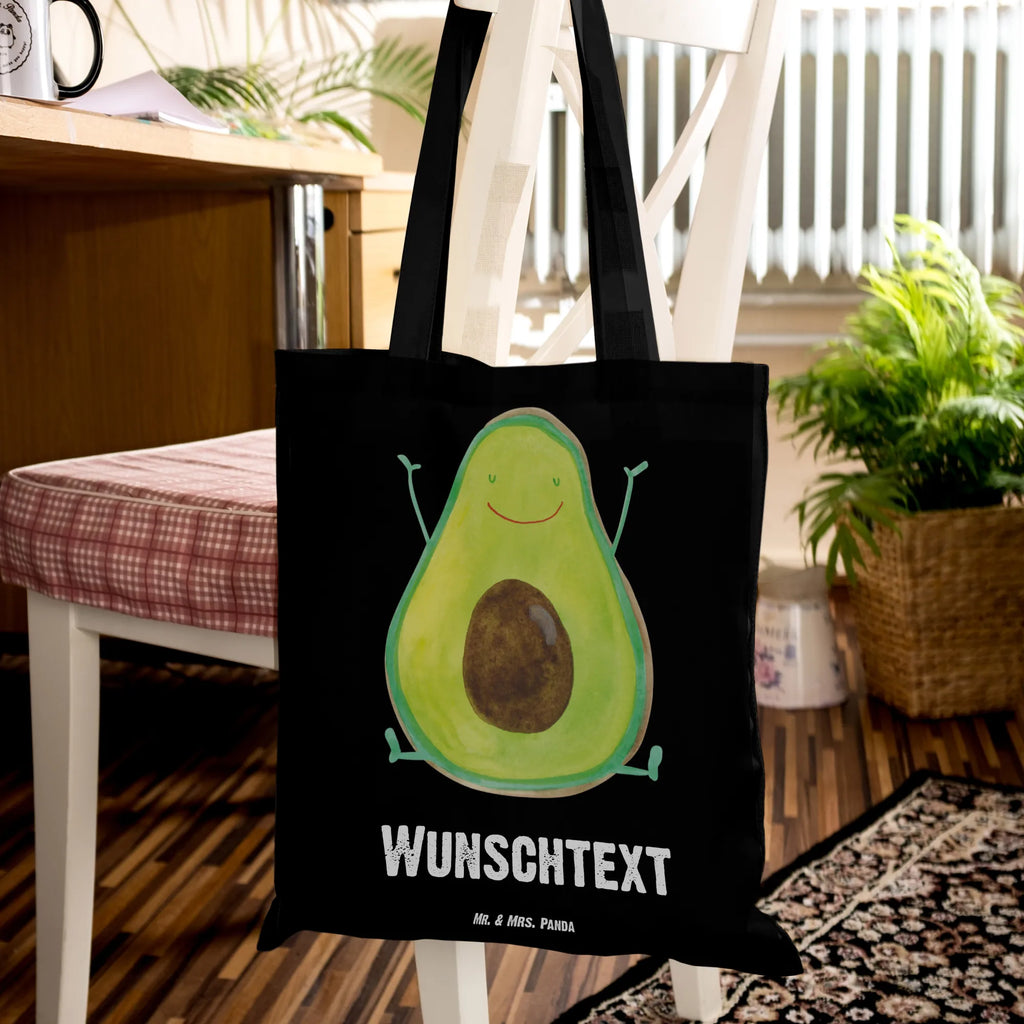 Personalisierte Tragetasche Avocado Happy Personalisierte Beuteltasche, Personalisierter Beutel, Personalisierte Einkaufstasche, Personalisierter Jutebeutel, Personalisierter Stoffbeutel, Tragetasche mit Namen, Einkaufstasche mit Namen, Stoffbeutel mit Namen, Personalisierte Tasche, Personalisierte Jutetasche, Personalisierte Kindergartentasche, Avocado, Veggie, Vegan, Gesund, Chaos