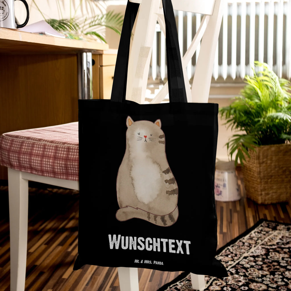 Personalisierte Tragetasche Katze sitzend Personalisierte Beuteltasche, Personalisierter Beutel, Personalisierte Einkaufstasche, Personalisierter Jutebeutel, Personalisierter Stoffbeutel, Tragetasche mit Namen, Einkaufstasche mit Namen, Stoffbeutel mit Namen, Personalisierte Tasche, Personalisierte Jutetasche, Personalisierte Kindergartentasche, Katze, Katzenmotiv, Katzenfan, Katzendeko, Katzenfreund, Katzenliebhaber, Katzenprodukte, Katzenartikel, Katzenaccessoires, Katzensouvenirs, Katzenliebhaberprodukte, Katzenmotive, Katzen, Kater, Mietze, Cat, Cats, Katzenhalter, Katzenbesitzerin, Haustier, Katzenliebe, Lebensinhalt, Liebe, Mittelpunkt, Familie