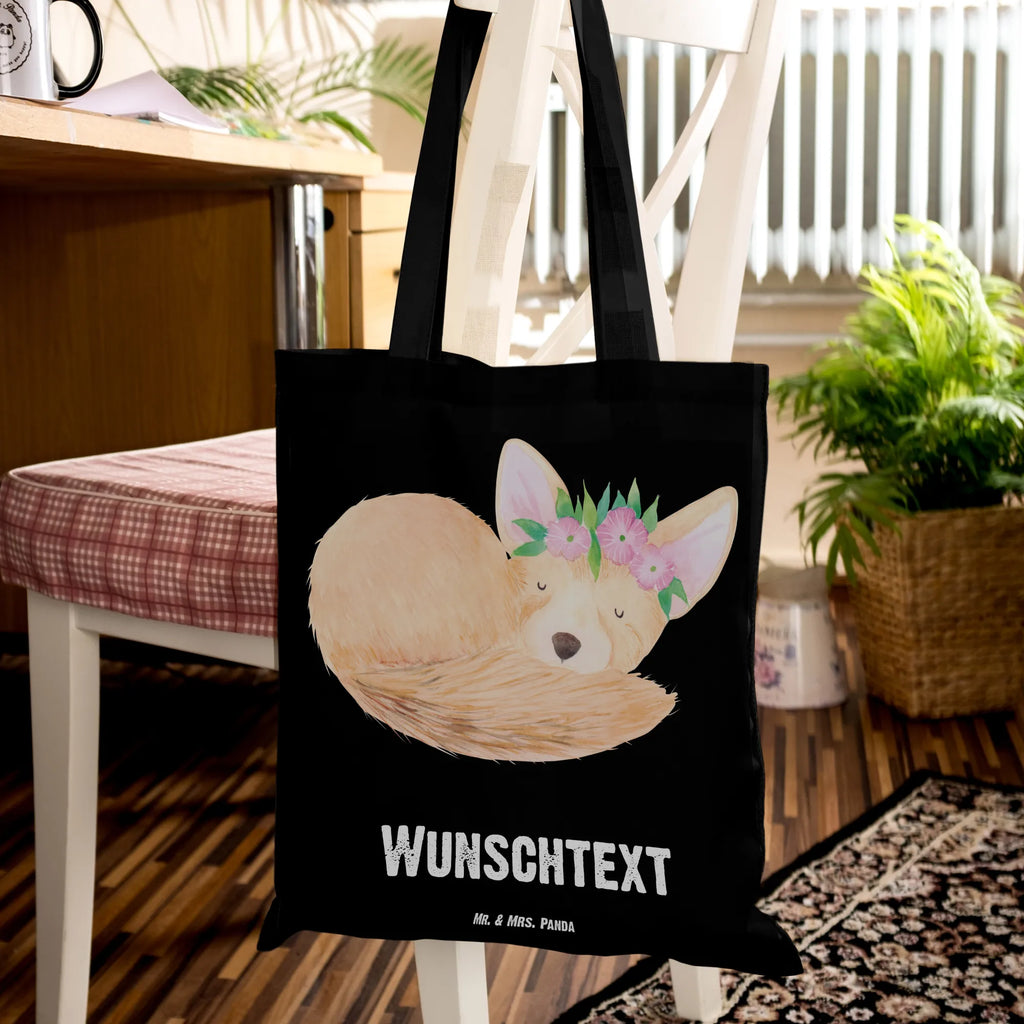 Personalisierte Tragetasche Wüstenfuchs Blumenkranz Personalisierte Beuteltasche, Personalisierter Beutel, Personalisierte Einkaufstasche, Personalisierter Jutebeutel, Personalisierter Stoffbeutel, Tragetasche mit Namen, Einkaufstasche mit Namen, Stoffbeutel mit Namen, Personalisierte Tasche, Personalisierte Jutetasche, Personalisierte Kindergartentasche, Afrika, Wildtiere, Wüste, Wüstenfuchs, Blumen, Blumenkranz, Glücklich