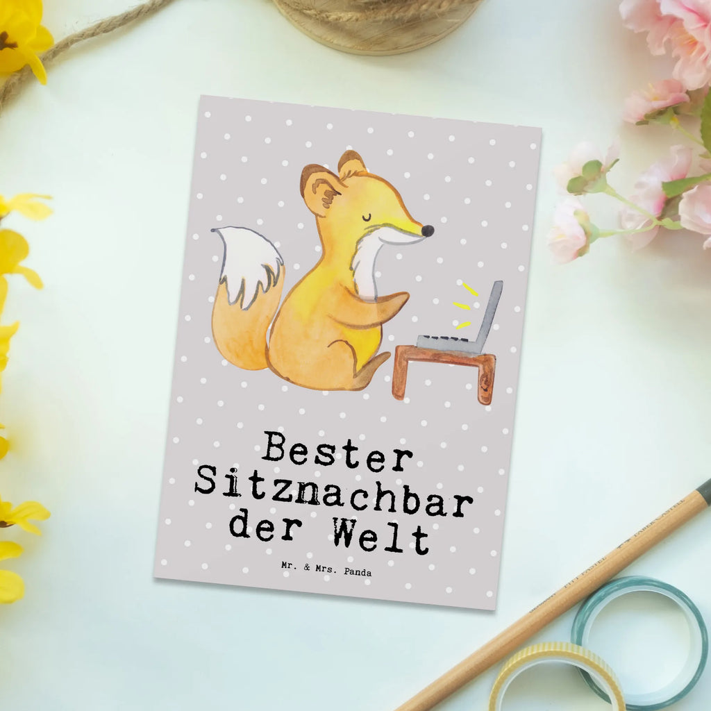 Postkarte Fuchs Bester Sitznachbar der Welt Postkarte, Karte, Geschenkkarte, Grußkarte, Einladung, Ansichtskarte, Geburtstagskarte, Einladungskarte, Dankeskarte, Ansichtskarten, Einladung Geburtstag, Einladungskarten Geburtstag, für, Dankeschön, Geschenk, Schenken, Geburtstag, Geburtstagsgeschenk, Geschenkidee, Danke, Bedanken, Mitbringsel, Freude machen, Geschenktipp, Sitznachbar, Stuhlnachbar, Nachbar, Uni, Universität, Seminar, Kommilitone, Tischnachbar, Schule, Mitschüler, Mitstudent, Hochschule