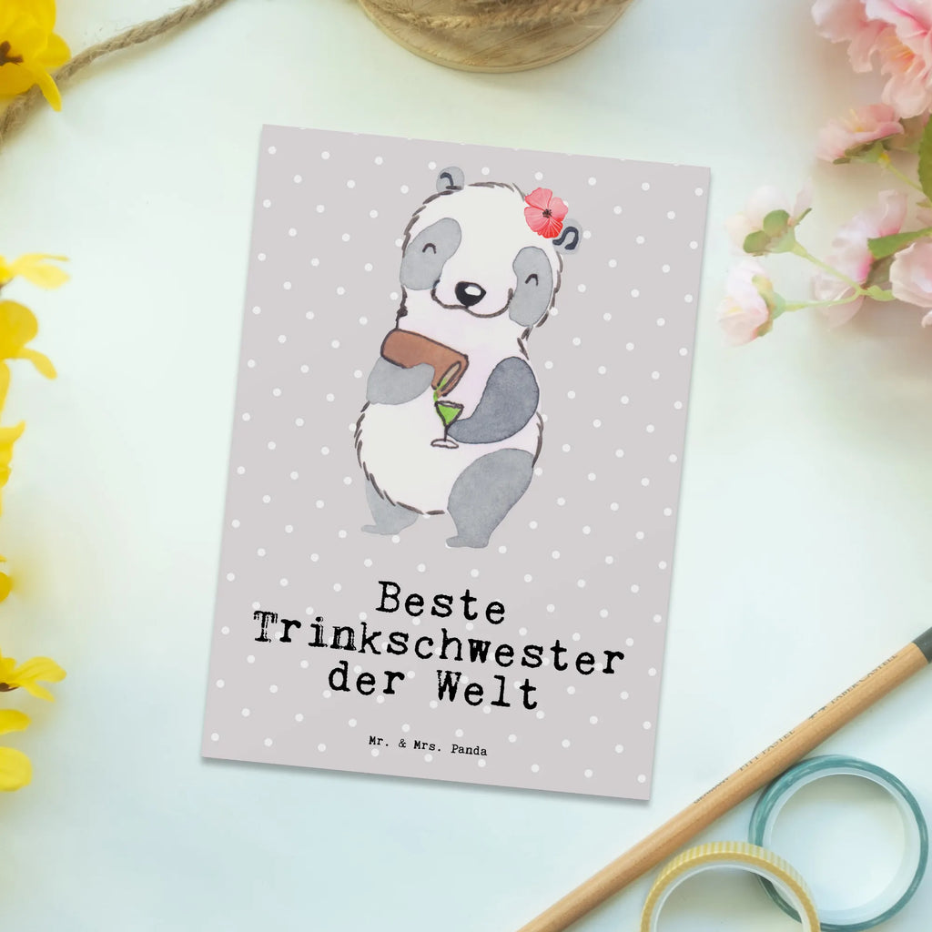 Postkarte Panda Beste Trinkschwester der Welt Postkarte, Karte, Geschenkkarte, Grußkarte, Einladung, Ansichtskarte, Geburtstagskarte, Einladungskarte, Dankeskarte, Ansichtskarten, Einladung Geburtstag, Einladungskarten Geburtstag, für, Dankeschön, Geschenk, Schenken, Geburtstag, Geburtstagsgeschenk, Geschenkidee, Danke, Bedanken, Mitbringsel, Freude machen, Geschenktipp, Trinkschwester, Saufschwester, Schwester, Sister, Freundin, Party, Bae, Trinken, Alkohol, Wochenende, Kleinigkeit, Sister from another Mister