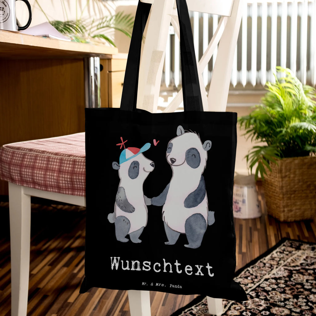 Personalisierte Tragetasche Panda Bester Sohn der Welt Personalisierte Beuteltasche, Personalisierter Beutel, Personalisierte Einkaufstasche, Personalisierter Jutebeutel, Personalisierter Stoffbeutel, Tragetasche mit Namen, Einkaufstasche mit Namen, Stoffbeutel mit Namen, Personalisierte Tasche, Personalisierte Jutetasche, Personalisierte Kindergartentasche, für, Dankeschön, Geschenk, Schenken, Geburtstag, Geburtstagsgeschenk, Geschenkidee, Danke, Bedanken, Mitbringsel, Freude machen, Geschenktipp, Sohn, Sohnemann, Söhnchen, Bube, Bub, Nachwuchs, Nachkomme, Kind, Familie, Vater, Belohnung