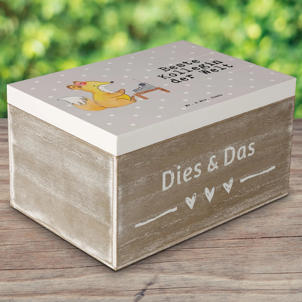 Holzkiste Fuchs Beste Kollegin der Welt Holzkiste, Kiste, Schatzkiste, Truhe, Schatulle, XXL, Erinnerungsbox, Erinnerungskiste, Dekokiste, Aufbewahrungsbox, Geschenkbox, Geschenkdose, für, Dankeschön, Geschenk, Schenken, Geburtstag, Geburtstagsgeschenk, Geschenkidee, Danke, Bedanken, Mitbringsel, Freude machen, Geschenktipp, Arbeitskollegin, Kollegin, Freundin, Büro, Abschiedsgeschenk, Ruhestand, Arbeit, Mitarbeiterin, Berufsgenossin, Beruf