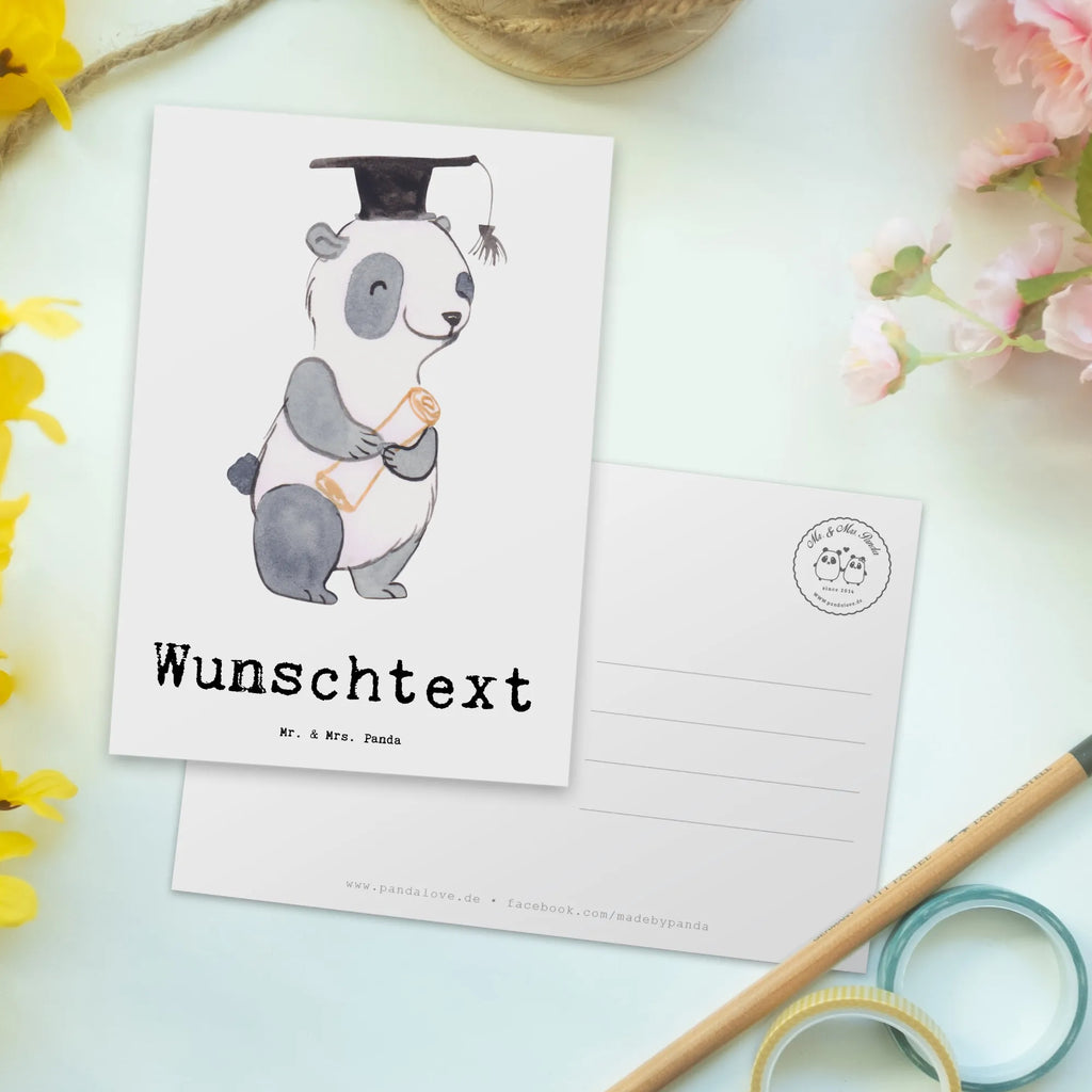 Personalisierte Postkarte Panda Bester Student der Welt Postkarte mit Namen, Postkarte bedrucken, Postkarte mit Wunschtext, Postkarte personalisierbar, Geschenkkarte mit Namen, Grußkarte mit Namen, Karte mit Namen, Einladung mit Namen, Ansichtskarte mit Namen, Geschenkkarte mit Wunschtext, Grußkarte mit Wunschtext, Karte mit Wunschtext, Einladung mit Wunschtext, Ansichtskarte mit Wunschtext, für, Dankeschön, Geschenk, Schenken, Geburtstag, Geburtstagsgeschenk, Geschenkidee, Danke, Bedanken, Mitbringsel, Freude machen, Geschenktipp, Student, Studium, Sohn, Spaß, Musterschüler, lustig, Studienabschluss, witzig, Universität, Abschluss, Alumni, Uni, Studenten, Hochschule