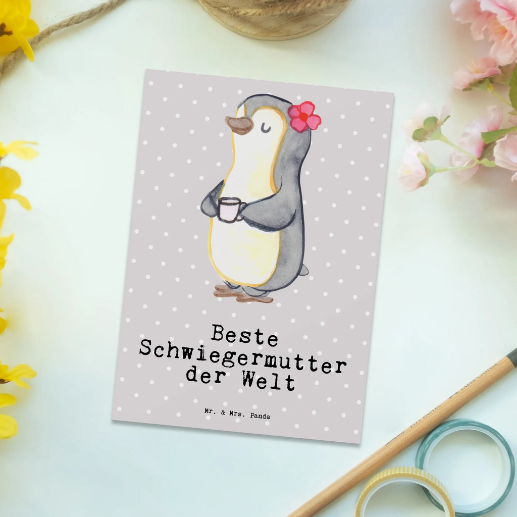 Postkarte Pinguin Beste Schwiegermutter der Welt Postkarte, Karte, Geschenkkarte, Grußkarte, Einladung, Ansichtskarte, Geburtstagskarte, Einladungskarte, Dankeskarte, Ansichtskarten, Einladung Geburtstag, Einladungskarten Geburtstag, für, Dankeschön, Geschenk, Schenken, Geburtstag, Geburtstagsgeschenk, Geschenkidee, Danke, Bedanken, Mitbringsel, Freude machen, Geschenktipp, Schwiegermutter, Schwiegermama, Schwiegereltern, Mama, Mutter, Mutter des Ehepartners, angeheiratet