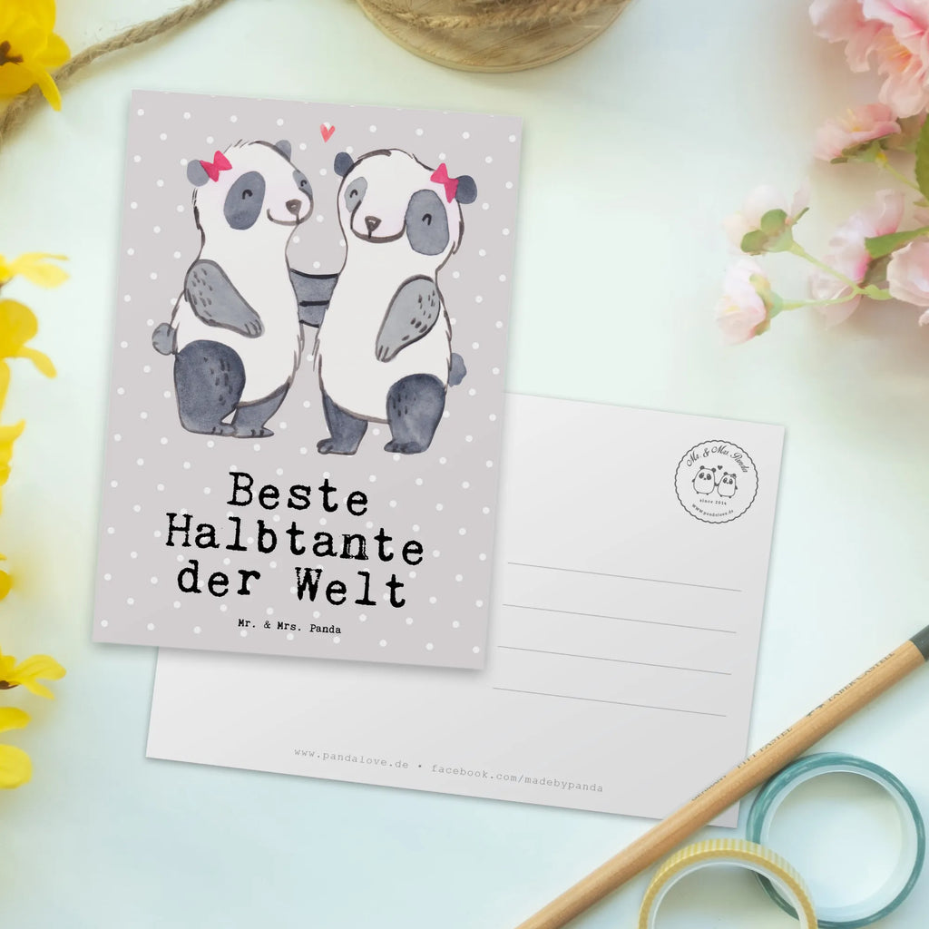 Postkarte Panda Beste Halbtante der Welt Postkarte, Karte, Geschenkkarte, Grußkarte, Einladung, Ansichtskarte, Geburtstagskarte, Einladungskarte, Dankeskarte, Ansichtskarten, Einladung Geburtstag, Einladungskarten Geburtstag, für, Dankeschön, Geschenk, Schenken, Geburtstag, Geburtstagsgeschenk, Geschenkidee, Danke, Bedanken, Mitbringsel, Freude machen, Geschenktipp, Halbtante, Tante, beste Tante, Stieftante, Stief, Stiefgeschwister, Familie, Kleinigkeit