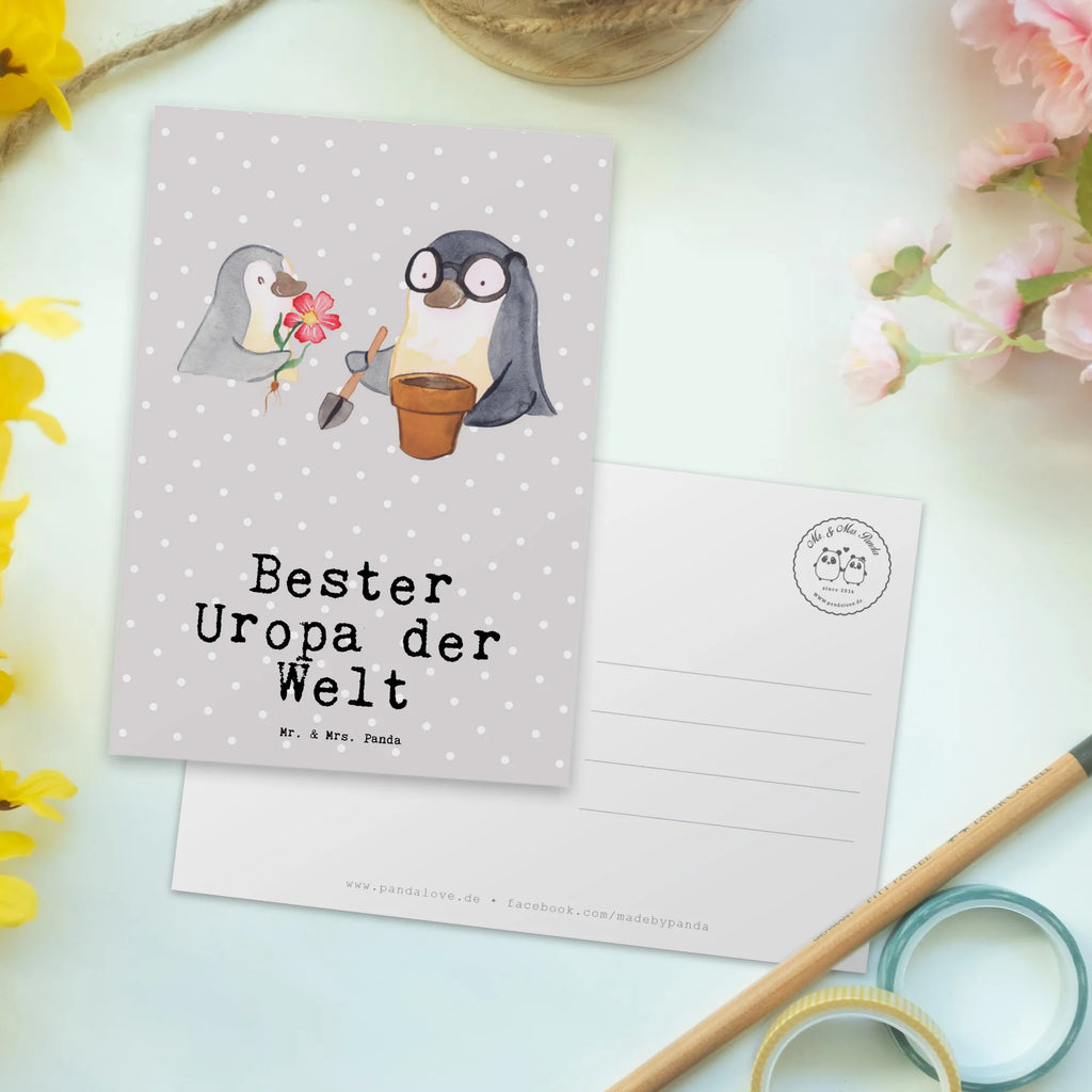 Postkarte Pinguin Bester Uropa der Welt Postkarte, Karte, Geschenkkarte, Grußkarte, Einladung, Ansichtskarte, Geburtstagskarte, Einladungskarte, Dankeskarte, Ansichtskarten, Einladung Geburtstag, Einladungskarten Geburtstag, für, Dankeschön, Geschenk, Schenken, Geburtstag, Geburtstagsgeschenk, Geschenkidee, Danke, Bedanken, Mitbringsel, Freude machen, Geschenktipp, Uropa, Uhropa, Ur Opa, Urgroßeltern, Grossvater, Großvater, Opa, Opi. Großpapa, Großeltern, Enkel, Enkelin, Enkelkind, Kleinigkeit, Oppa, Oppi, Bester, Uropa Mitbringsel