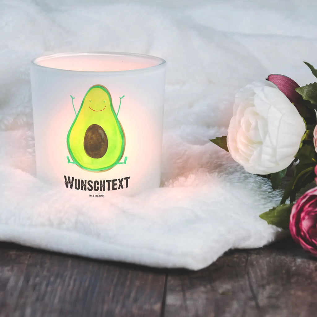 Personalisiertes Windlicht Avocado Happy Personalisiertes Windlicht, Personalisiertes Windlicht Glas, Personalisiertes Teelichtglas, Personalisierter Teelichthalter, Personalisiertes Kerzenglas, Personalisierte Kerze, Personalisiertes Teelicht, Windlicht mit Namen, Windlicht Glas mit Namen, Teelichtglas mit Namen, Teelichthalter mit Namen, Teelichter mit Namen, Kerzenglas mit Namen, Kerze mit Namen, Teelicht mit Namen, Namenspersonalisierung, Name, selbst gestalten, Wunschtext, Bedrucken, Avocado, Veggie, Vegan, Gesund, Chaos