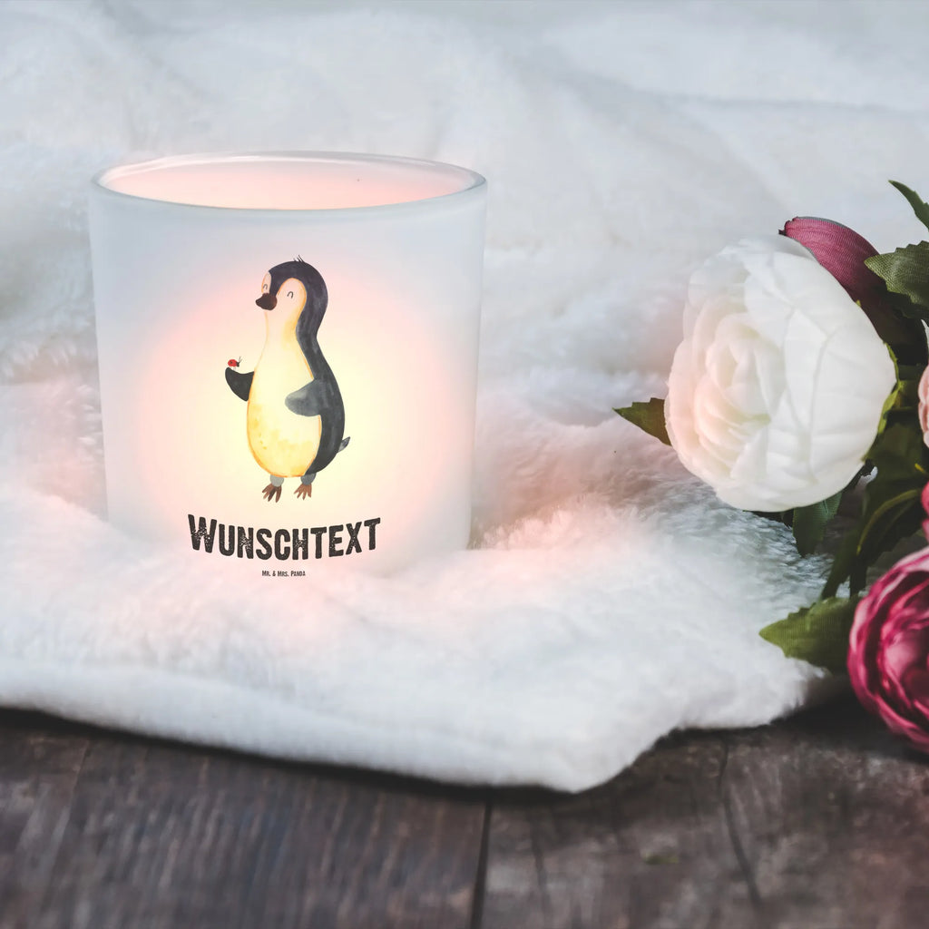 Personalisiertes Windlicht Pinguin Marienkäfer Personalisiertes Windlicht, Personalisiertes Windlicht Glas, Personalisiertes Teelichtglas, Personalisierter Teelichthalter, Personalisiertes Kerzenglas, Personalisierte Kerze, Personalisiertes Teelicht, Windlicht mit Namen, Windlicht Glas mit Namen, Teelichtglas mit Namen, Teelichthalter mit Namen, Teelichter mit Namen, Kerzenglas mit Namen, Kerze mit Namen, Teelicht mit Namen, Namenspersonalisierung, Name, selbst gestalten, Wunschtext, Bedrucken, Pinguin, Pinguine, Marienkäfer, Liebe, Wunder, Glück, Freude, Lebensfreude