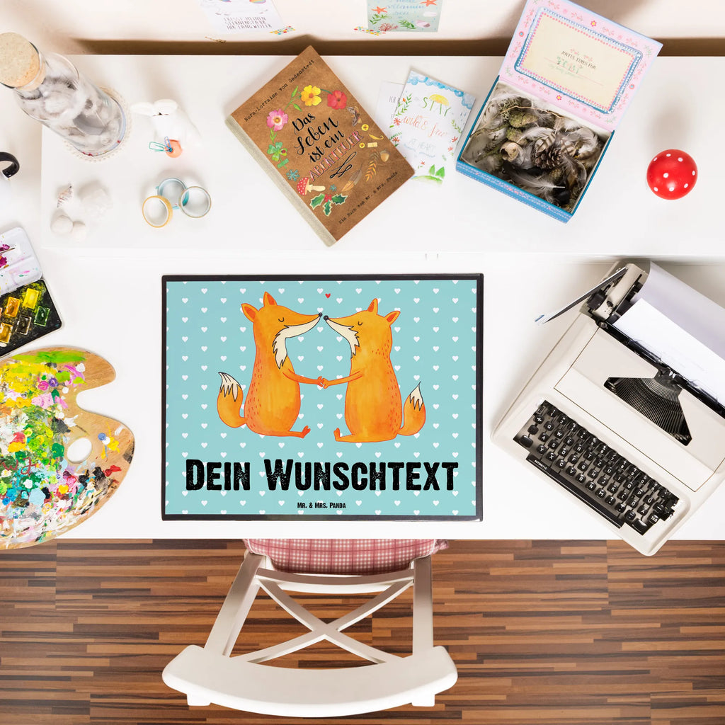 Personalisierte Schreibtischunterlage Füchse Liebe Personalisierte Schreibunterlage, Personalisierte Schreibtischauflage, Personalisierte Schreibtisch Unterlagen, Schreibunterlage mit Namen, Schreibtischauflage mit Namen, Schreibtisch Unterlagen mit Namen, Selbst gestalten, Namensaufdruck, Namenspersonalisierung, Fuchs, Füchse, Fox, Liebe, Liebespaar, Paar, Partner, Freundin, Freund, Ehe, Verlobte, Ehemann, Ehefrau, Liebesbeweis