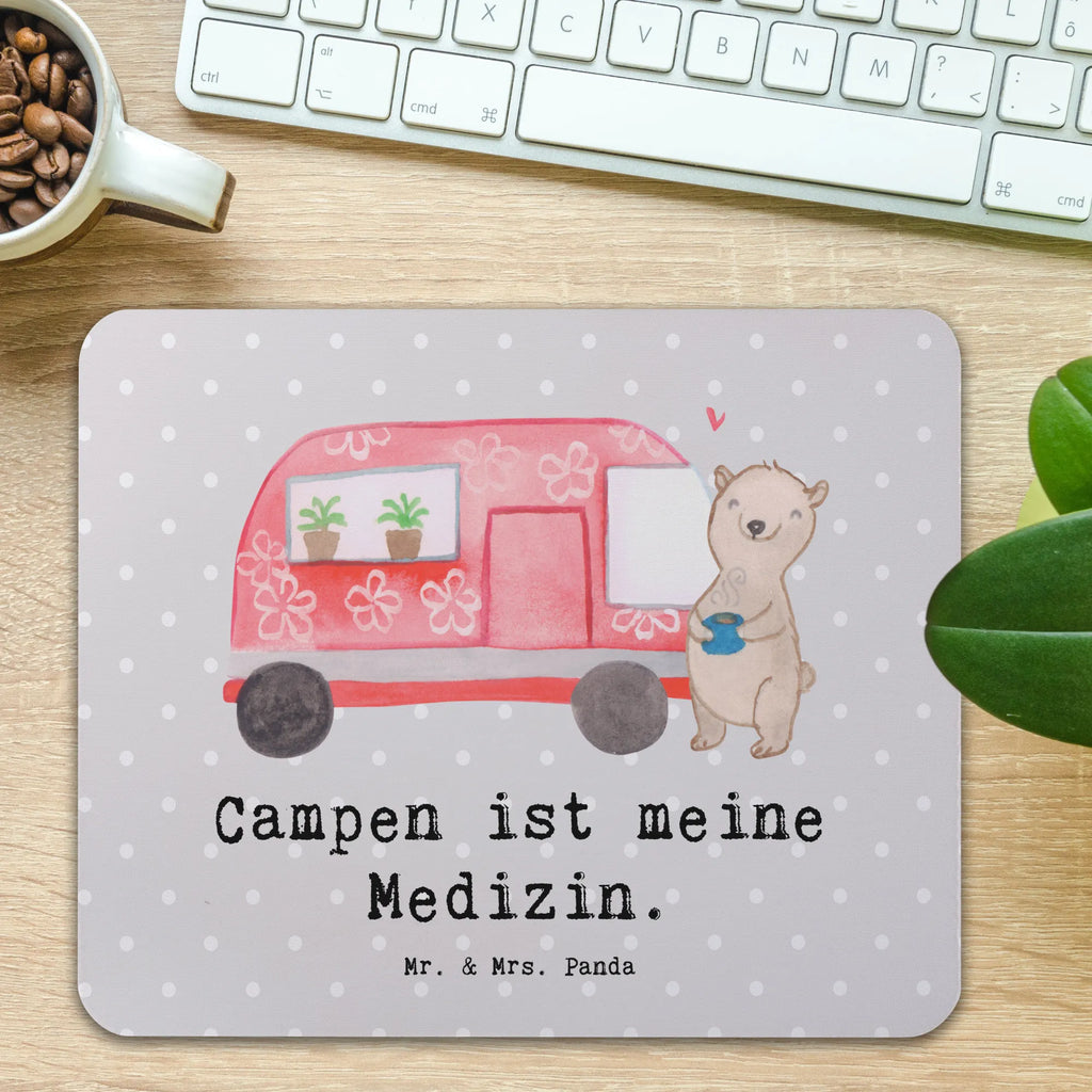 Mauspad Bär Camper Mousepad, Computer zubehör, Büroausstattung, PC Zubehör, Arbeitszimmer, Mauspad, Einzigartiges Mauspad, Designer Mauspad, Mausunterlage, Mauspad Büro, Geschenk, Sport, Sportart, Hobby, Schenken, Danke, Dankeschön, Auszeichnung, Gewinn, Sportler, Camper, Campen, Zelten, Campingplatz, Wohnmobil, Roadtrip, Urlaub