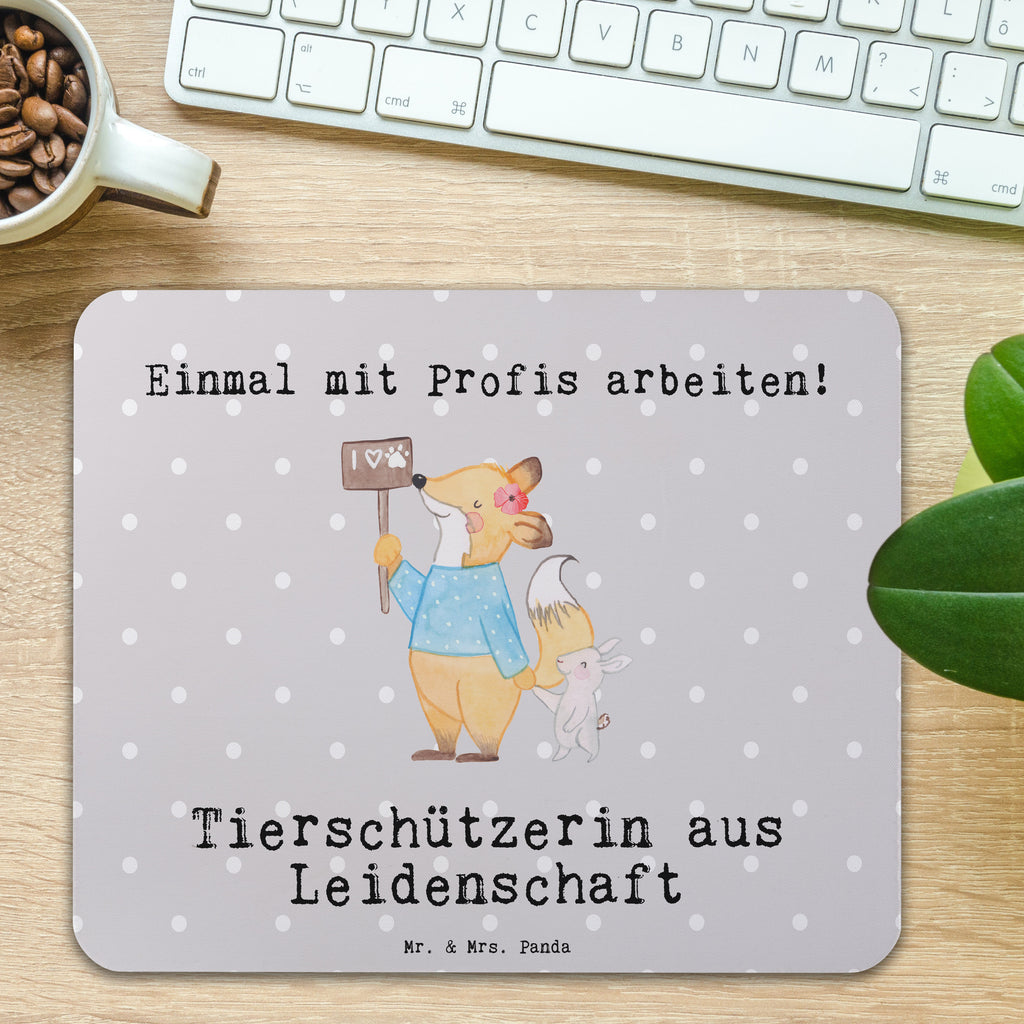 Mauspad Tierschützerin aus Leidenschaft Mousepad, Computer zubehör, Büroausstattung, PC Zubehör, Arbeitszimmer, Mauspad, Einzigartiges Mauspad, Designer Mauspad, Mausunterlage, Mauspad Büro, Beruf, Ausbildung, Jubiläum, Abschied, Rente, Kollege, Kollegin, Geschenk, Schenken, Arbeitskollege, Mitarbeiter, Firma, Danke, Dankeschön