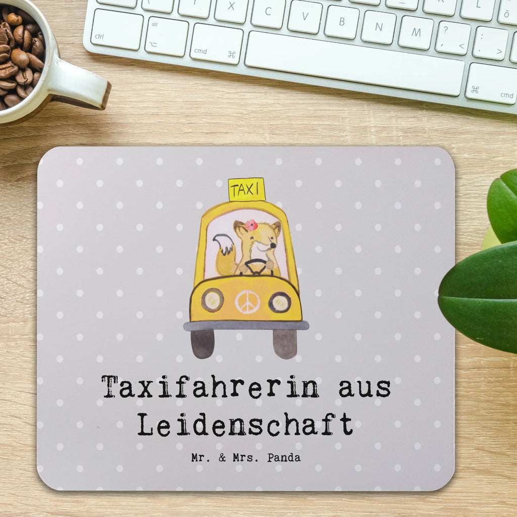 Mauspad Taxifahrerin aus Leidenschaft Mousepad, Computer zubehör, Büroausstattung, PC Zubehör, Arbeitszimmer, Mauspad, Einzigartiges Mauspad, Designer Mauspad, Mausunterlage, Mauspad Büro, Beruf, Ausbildung, Jubiläum, Abschied, Rente, Kollege, Kollegin, Geschenk, Schenken, Arbeitskollege, Mitarbeiter, Firma, Danke, Dankeschön