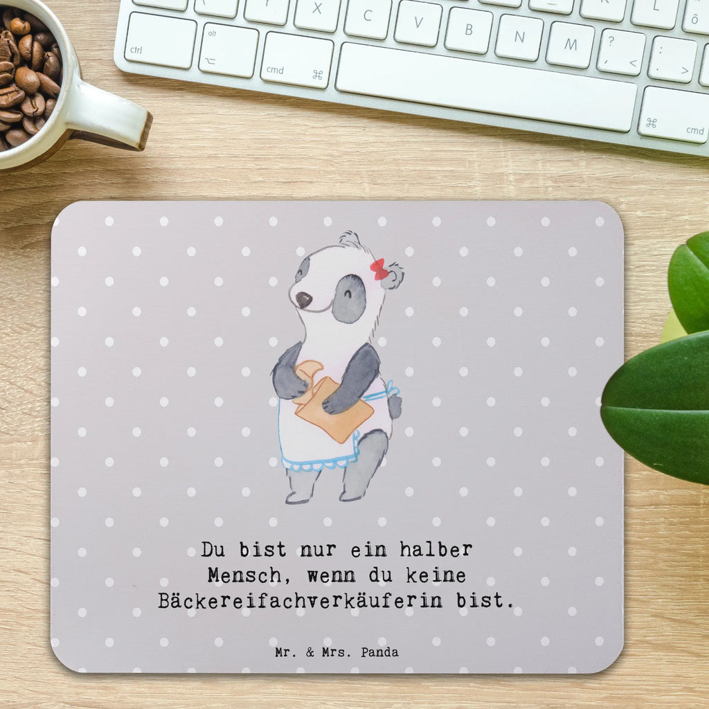 Mauspad Bäckereifachverkäuferin mit Herz Mousepad, Computer zubehör, Büroausstattung, PC Zubehör, Arbeitszimmer, Mauspad, Einzigartiges Mauspad, Designer Mauspad, Mausunterlage, Mauspad Büro, Beruf, Ausbildung, Jubiläum, Abschied, Rente, Kollege, Kollegin, Geschenk, Schenken, Arbeitskollege, Mitarbeiter, Firma, Danke, Dankeschön, Bäckereifachverkäuferin, Backwarenverkäuferin, Bäckerei, Backstube, Bäckerladen, Brotmanufaktur