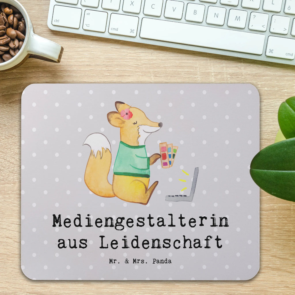 Mauspad Mediengestalterin aus Leidenschaft Mousepad, Computer zubehör, Büroausstattung, PC Zubehör, Arbeitszimmer, Mauspad, Einzigartiges Mauspad, Designer Mauspad, Mausunterlage, Mauspad Büro, Beruf, Ausbildung, Jubiläum, Abschied, Rente, Kollege, Kollegin, Geschenk, Schenken, Arbeitskollege, Mitarbeiter, Firma, Danke, Dankeschön, Grafikerin, Designer, Mediengestalter, Grafikdesignerin