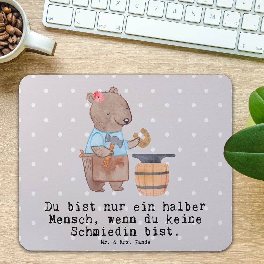 Mauspad Schmiedin mit Herz Mousepad, Computer zubehör, Büroausstattung, PC Zubehör, Arbeitszimmer, Mauspad, Einzigartiges Mauspad, Designer Mauspad, Mausunterlage, Mauspad Büro, Beruf, Ausbildung, Jubiläum, Abschied, Rente, Kollege, Kollegin, Geschenk, Schenken, Arbeitskollege, Mitarbeiter, Firma, Danke, Dankeschön