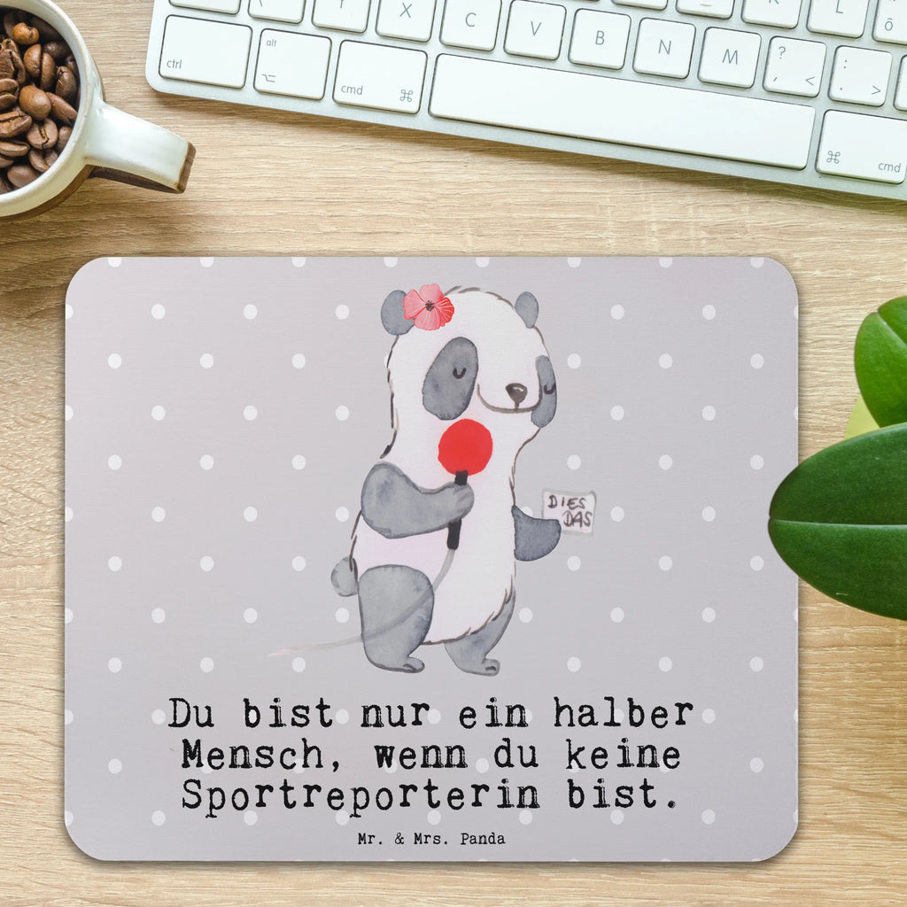 Mauspad Sportreporterin mit Herz Mousepad, Computer zubehör, Büroausstattung, PC Zubehör, Arbeitszimmer, Mauspad, Einzigartiges Mauspad, Designer Mauspad, Mausunterlage, Mauspad Büro, Beruf, Ausbildung, Jubiläum, Abschied, Rente, Kollege, Kollegin, Geschenk, Schenken, Arbeitskollege, Mitarbeiter, Firma, Danke, Dankeschön