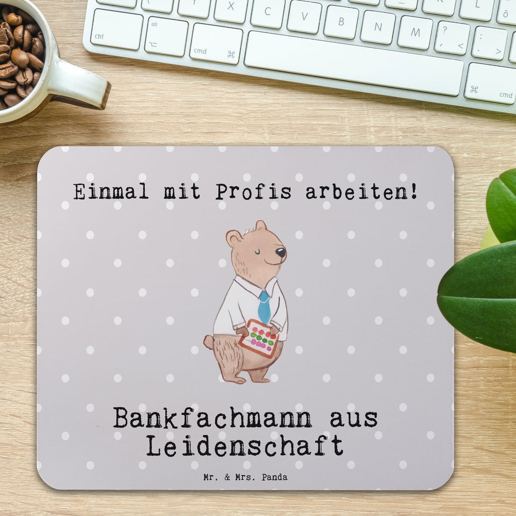 Mauspad Bankfachmann aus Leidenschaft Mousepad, Computer zubehör, Büroausstattung, PC Zubehör, Arbeitszimmer, Mauspad, Einzigartiges Mauspad, Designer Mauspad, Mausunterlage, Mauspad Büro, Beruf, Ausbildung, Jubiläum, Abschied, Rente, Kollege, Kollegin, Geschenk, Schenken, Arbeitskollege, Mitarbeiter, Firma, Danke, Dankeschön, Bankfachmann, Bankangestellter, Bänker, Bankberater