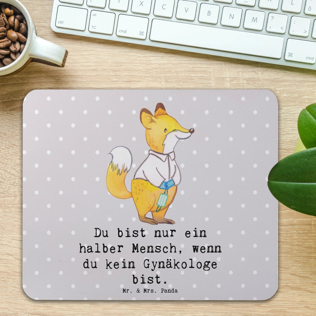 Mauspad Gynäkologe mit Herz Mousepad, Computer zubehör, Büroausstattung, PC Zubehör, Arbeitszimmer, Mauspad, Einzigartiges Mauspad, Designer Mauspad, Mausunterlage, Mauspad Büro, Beruf, Ausbildung, Jubiläum, Abschied, Rente, Kollege, Kollegin, Geschenk, Schenken, Arbeitskollege, Mitarbeiter, Firma, Danke, Dankeschön, Gynäkologe, Frauenarzt, Geschenk Frauenarzt nach Geburt, Geburtshilfe, Frauenarztpraxis