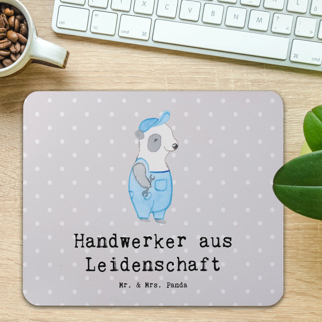 Mauspad Handwerker aus Leidenschaft Mousepad, Computer zubehör, Büroausstattung, PC Zubehör, Arbeitszimmer, Mauspad, Einzigartiges Mauspad, Designer Mauspad, Mausunterlage, Mauspad Büro, Beruf, Ausbildung, Jubiläum, Abschied, Rente, Kollege, Kollegin, Geschenk, Schenken, Arbeitskollege, Mitarbeiter, Firma, Danke, Dankeschön, Handwerker, Gesellenprüfung, Handwerksbetrieb, Schrauber, Werkstatt