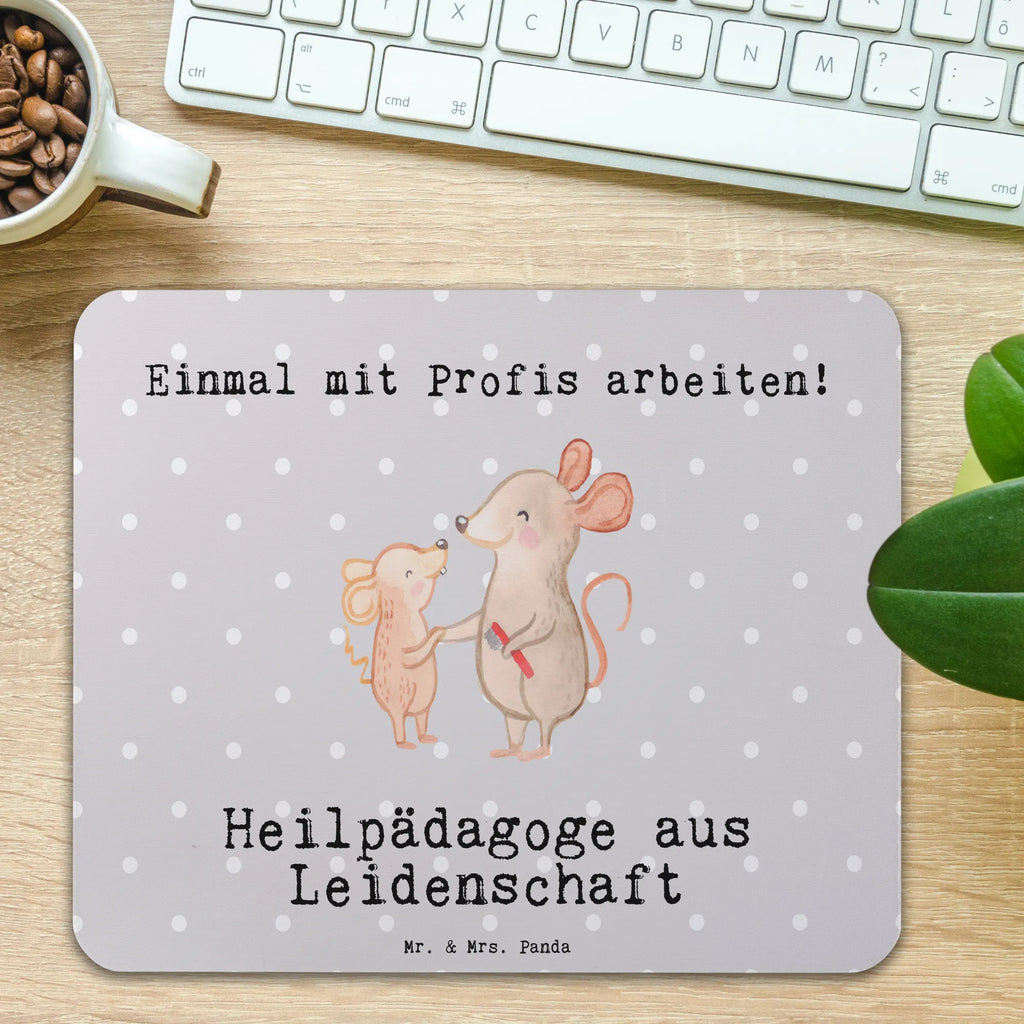 Mauspad Heilpädagoge aus Leidenschaft Mousepad, Computer zubehör, Büroausstattung, PC Zubehör, Arbeitszimmer, Mauspad, Einzigartiges Mauspad, Designer Mauspad, Mausunterlage, Mauspad Büro, Beruf, Ausbildung, Jubiläum, Abschied, Rente, Kollege, Kollegin, Geschenk, Schenken, Arbeitskollege, Mitarbeiter, Firma, Danke, Dankeschön, Heilpädagoge, Heilpädagogik, Studium