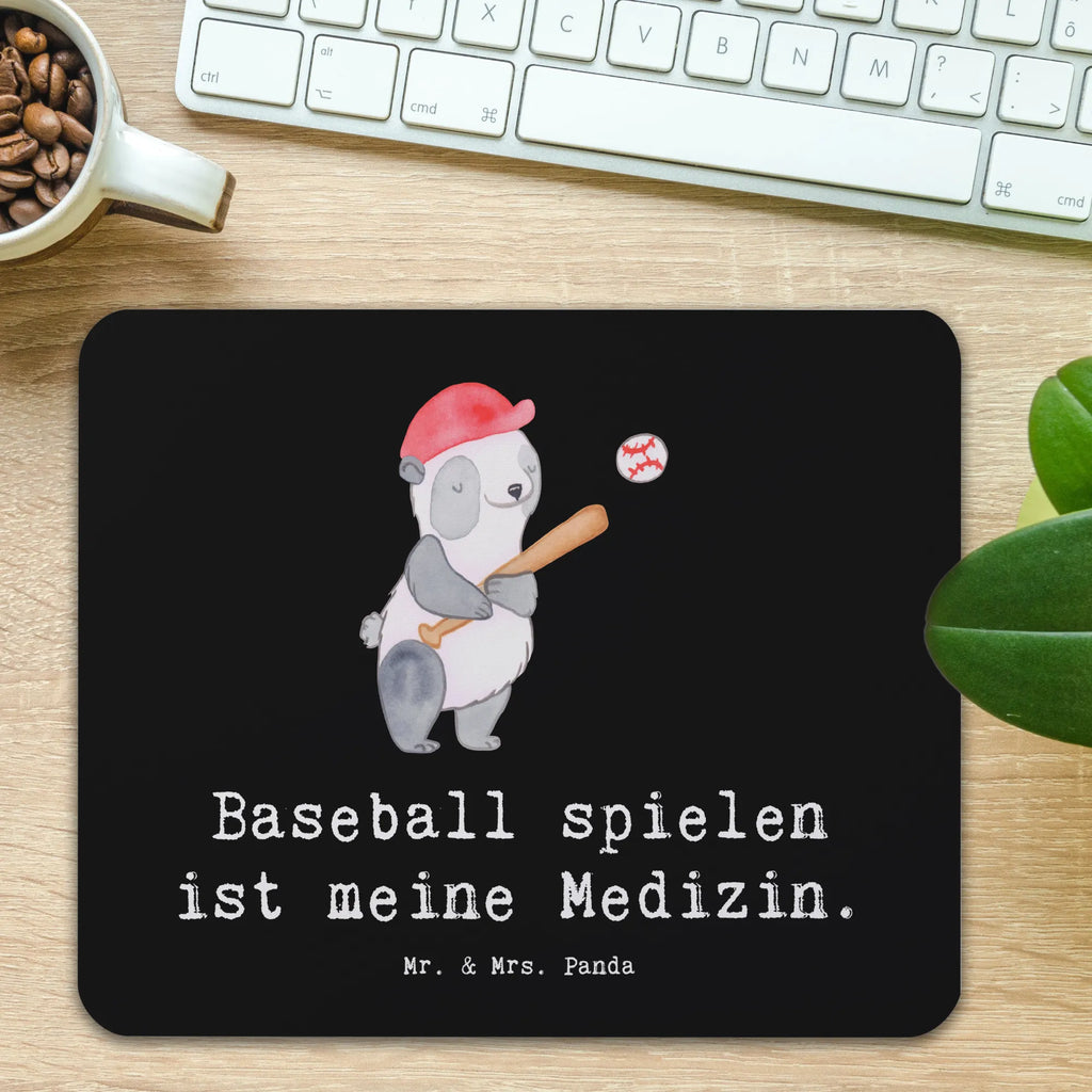 Mauspad Panda Baseball spielen Mousepad, Computer zubehör, Büroausstattung, PC Zubehör, Arbeitszimmer, Mauspad, Einzigartiges Mauspad, Designer Mauspad, Mausunterlage, Mauspad Büro, Geschenk, Sport, Sportart, Hobby, Schenken, Danke, Dankeschön, Auszeichnung, Gewinn, Sportler, Baseball spielen, Baseball Spielen, Baseball Match, Ballsport, Baseballplatz, Baseballverein